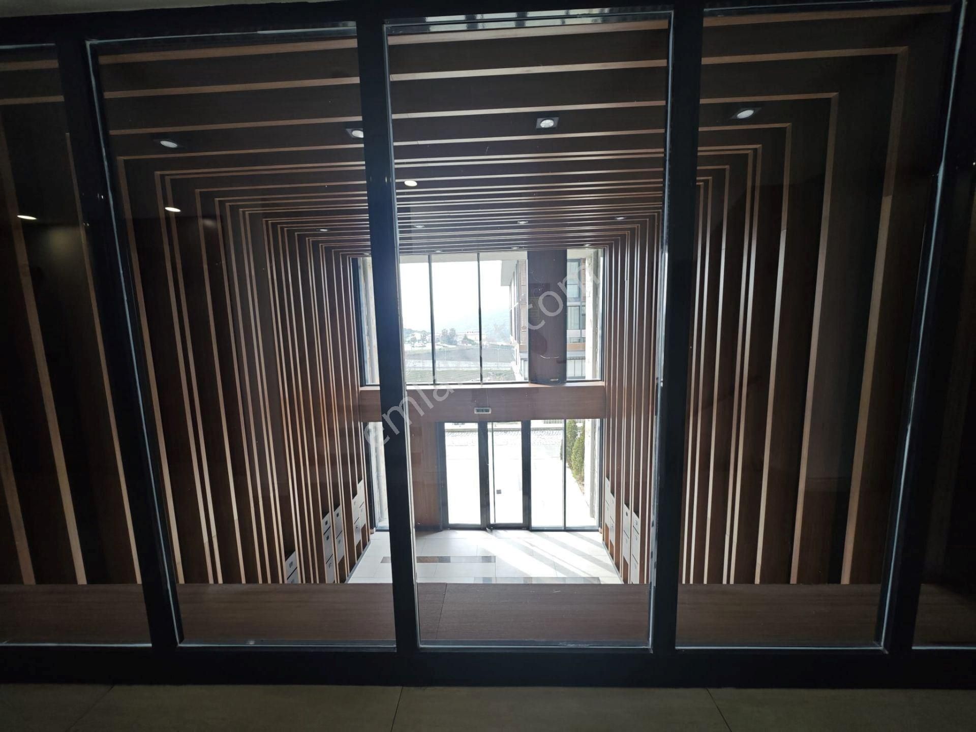 Başakşehir Ayazma Konaklarında Satılık 1.kat 3+1 - Görsel 14