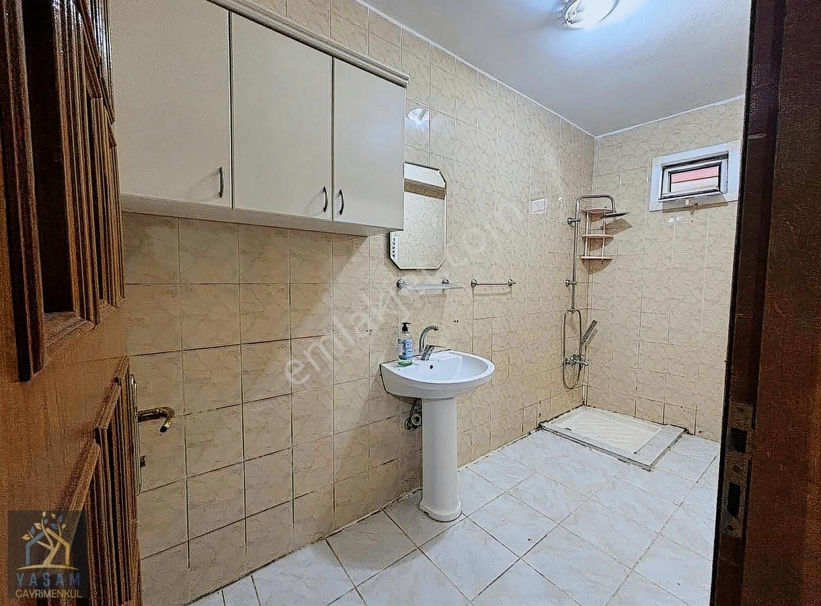 Yaşam'dan Menderes Mah Kiralık 1+1 Daire Metroya Yakın - Görsel 4