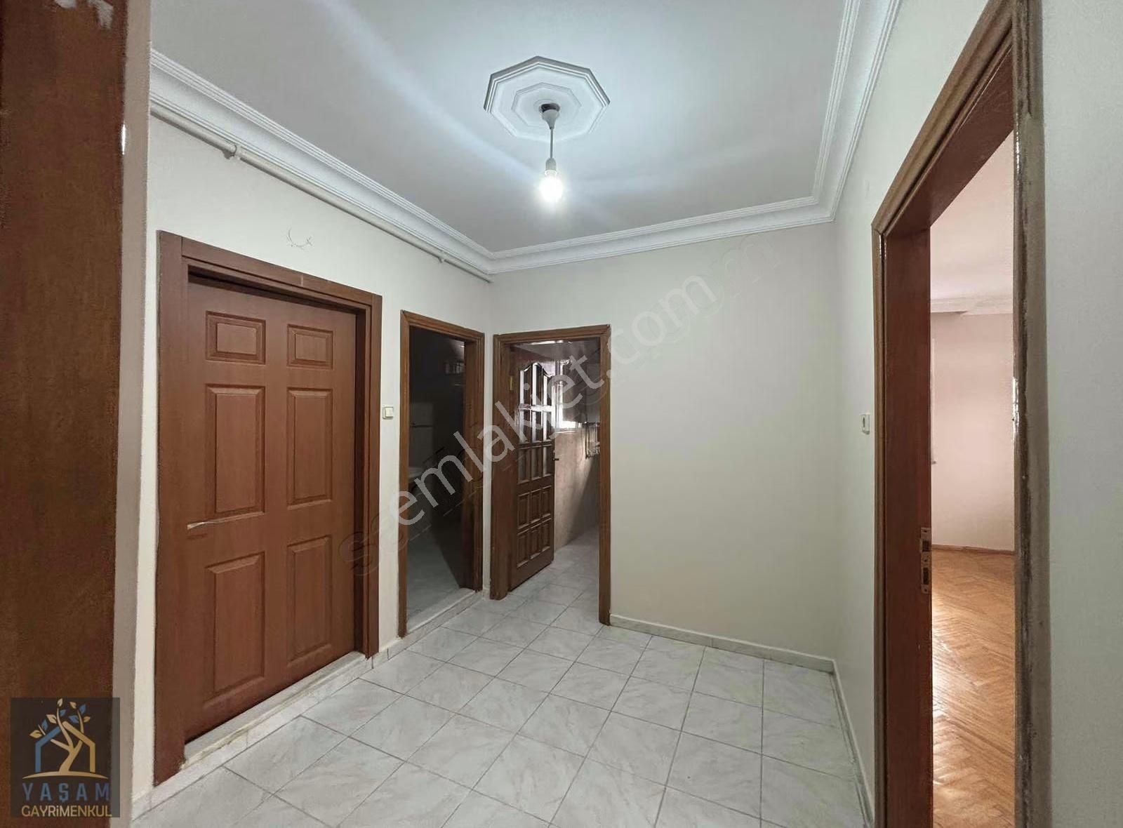 Yaşam'dan Menderes Mah Kiralık 1+1 Daire Metroya Yakın - Görsel 3