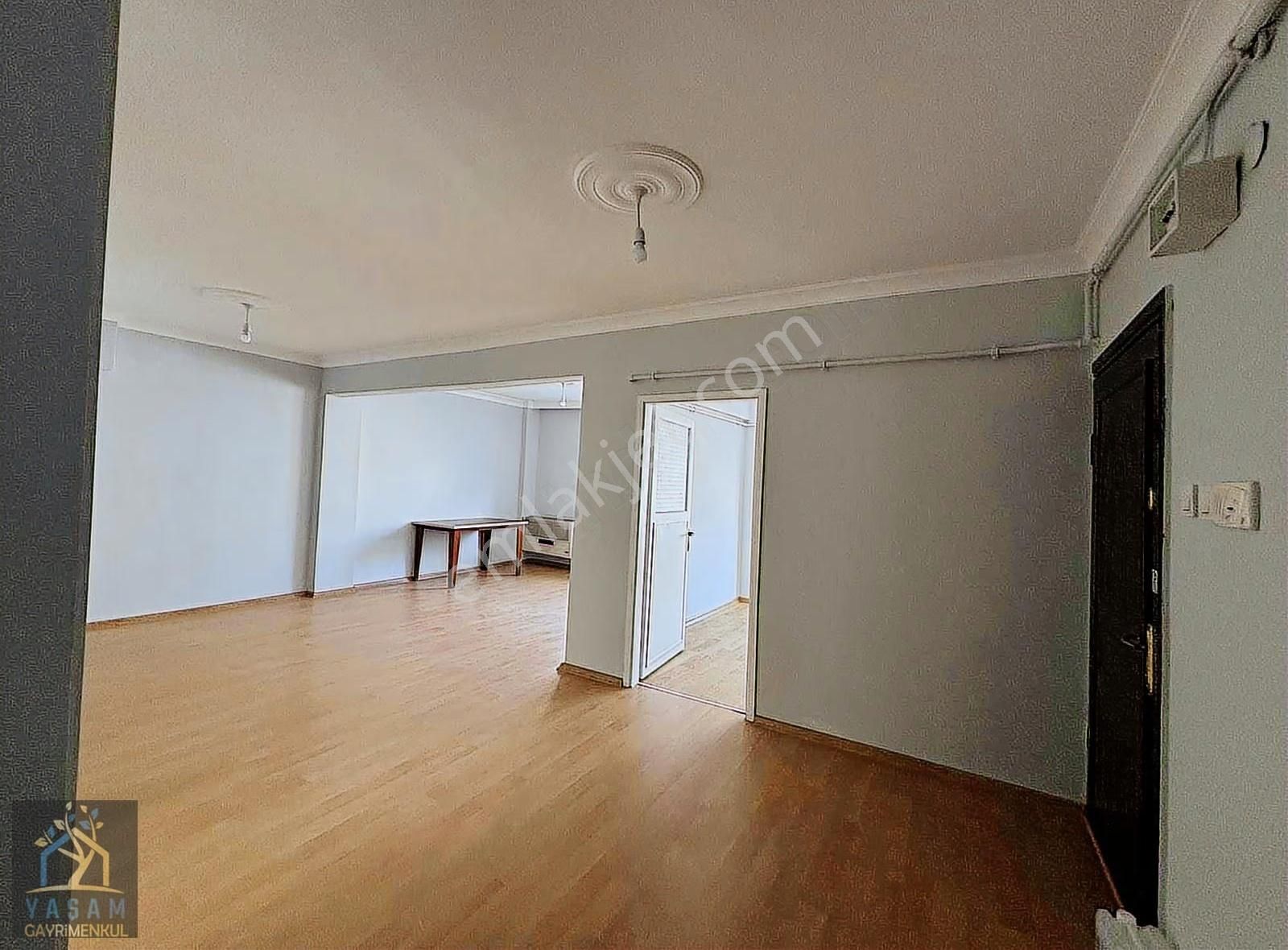 Yaşam'dan Ninehatun Mah Kiralık 2+1 Daire Metroya Yakın - Görsel 5