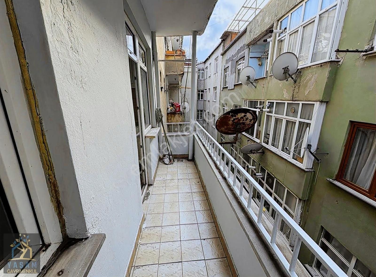 Yaşam'dan Ninehatun Mah Kiralık 2+1 Daire Metroya Yakın - Görsel 15