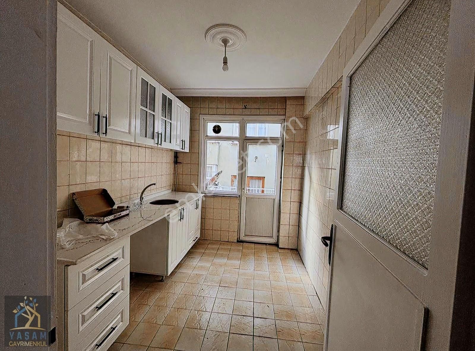 Yaşam'dan Ninehatun Mah Kiralık 2+1 Daire Metroya Yakın - Görsel 8
