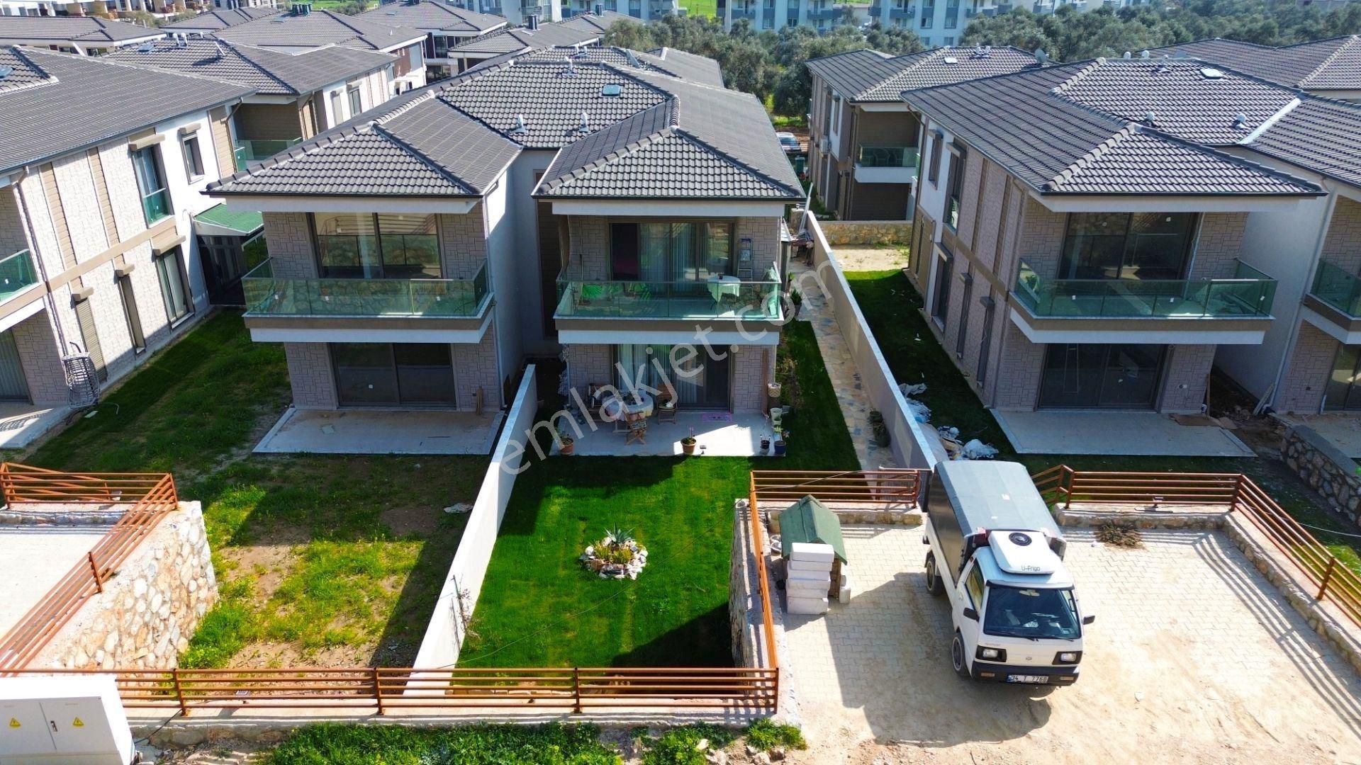 Milas Güneş Mahallesinde Bahçeli 4+1 Kiralık Dubleks Villa - Görsel 5