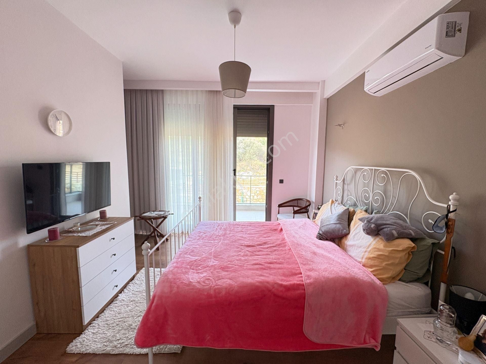 Milas Güneş Mahallesinde Bahçeli 4+1 Kiralık Dubleks Villa - Görsel 23