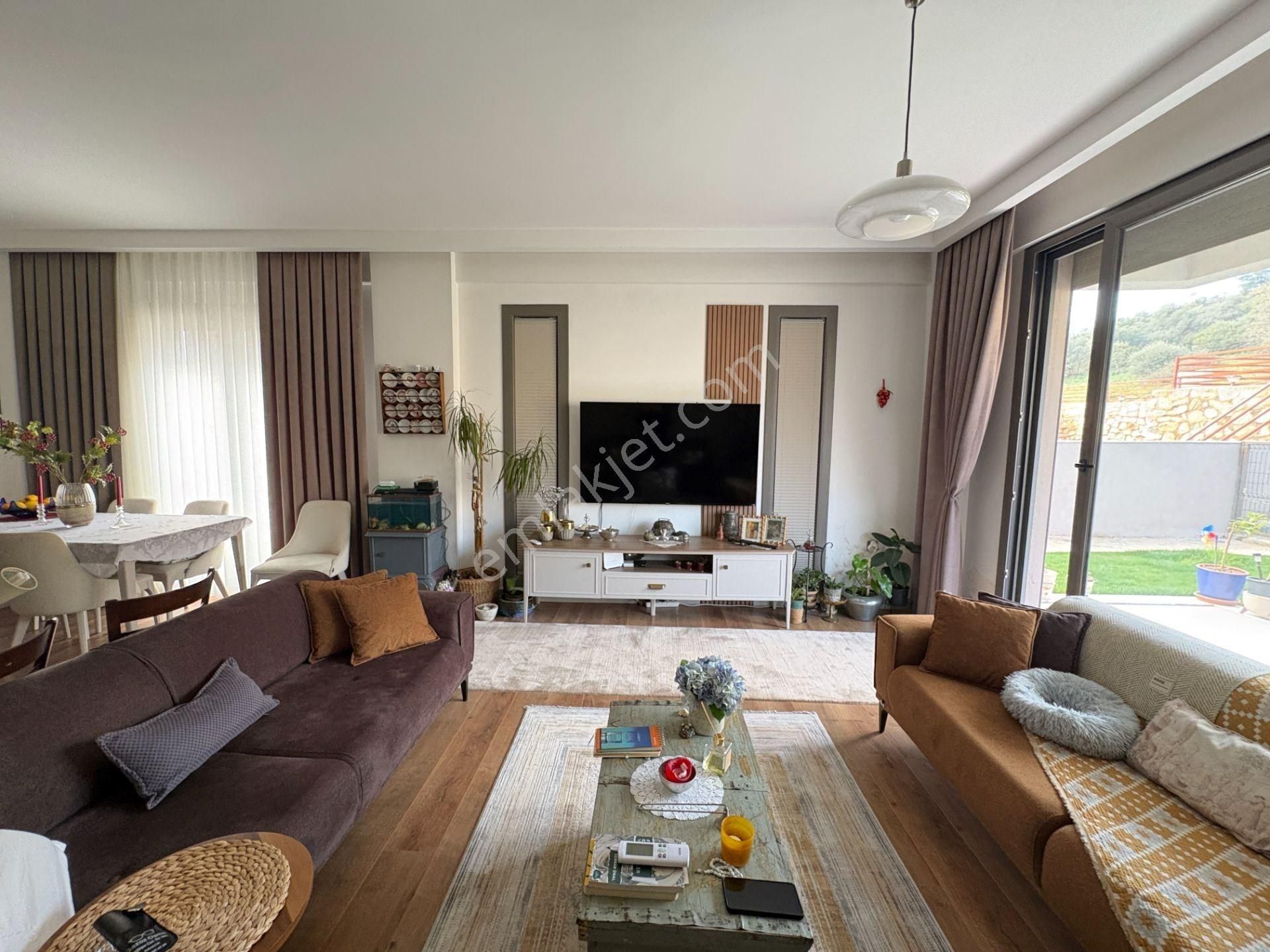 Milas Güneş Mahallesinde Bahçeli 4+1 Kiralık Dubleks Villa - Görsel 10