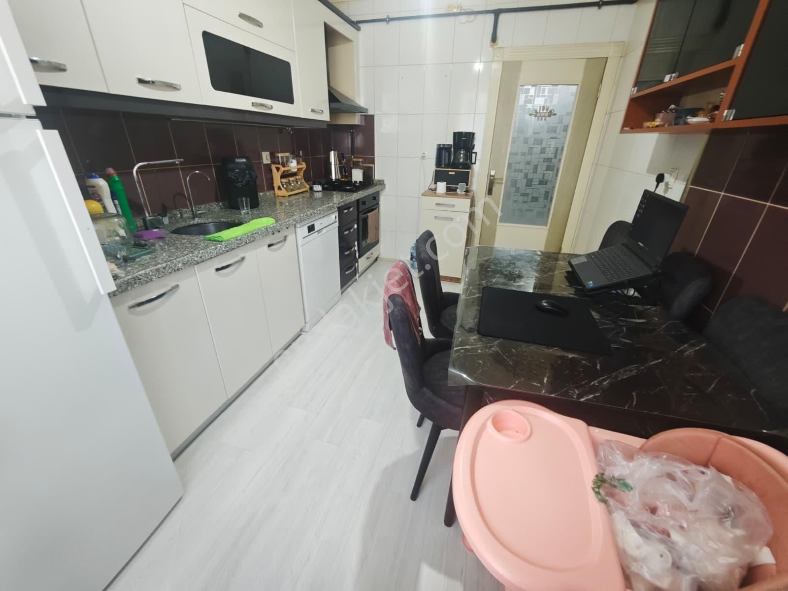 Lider Emlak'tan Yıldıztepe'de Satılık **3+1** Daire