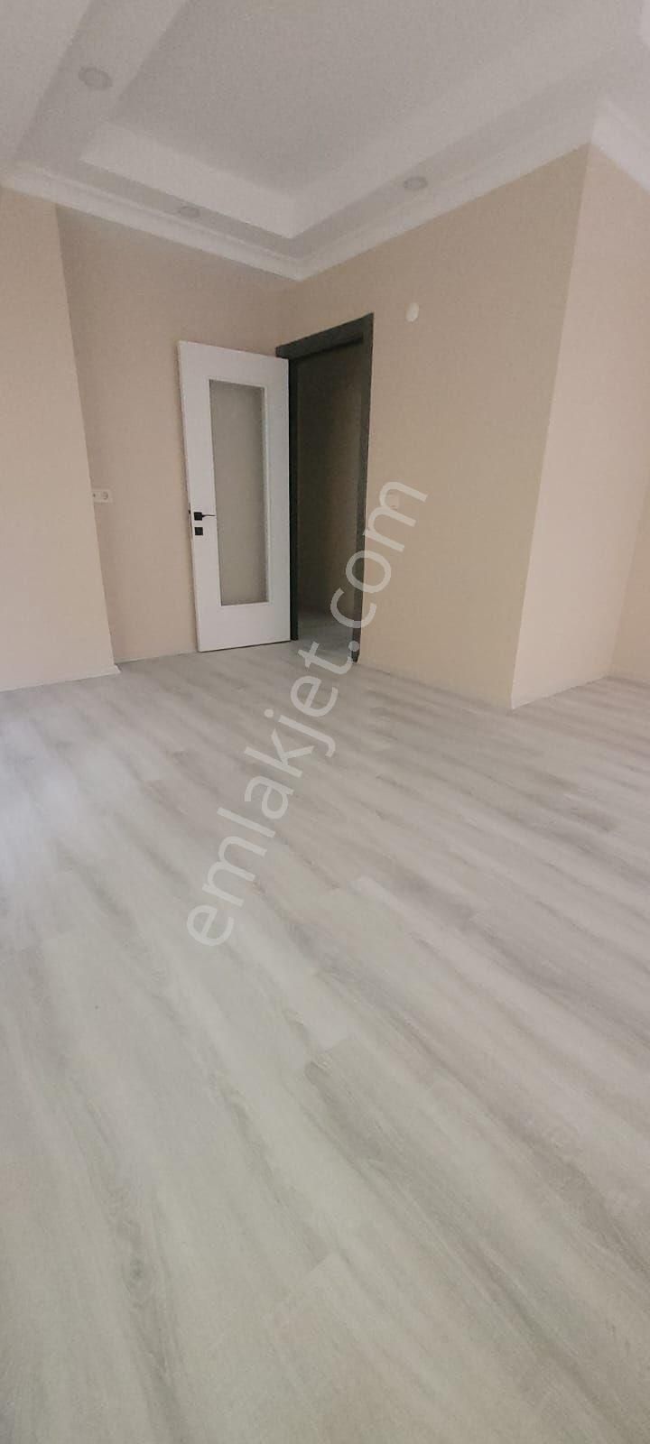 S.evler Merkezde Metrobüse 9dk.yeni Binada Sıfır 2+1 80m2 Ultralux Kiralik 1.kat - Görsel 2