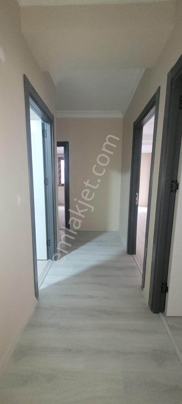 S.evler Merkezde Metrobüse 9dk.yeni Binada Sıfır 2+1 80m2 Ultralux Kiralik 1.kat - Görsel 18