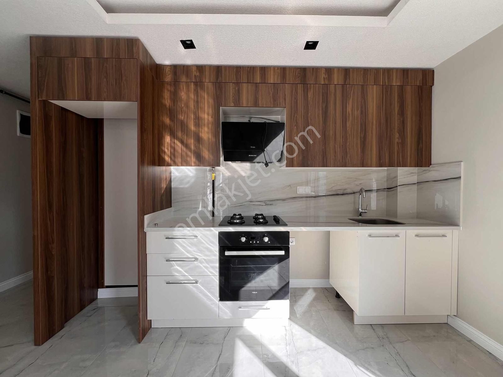 Antalya Hurma Sıfır Daire Katta Geniş D.gaz Yerden Isıtma - Görsel 15