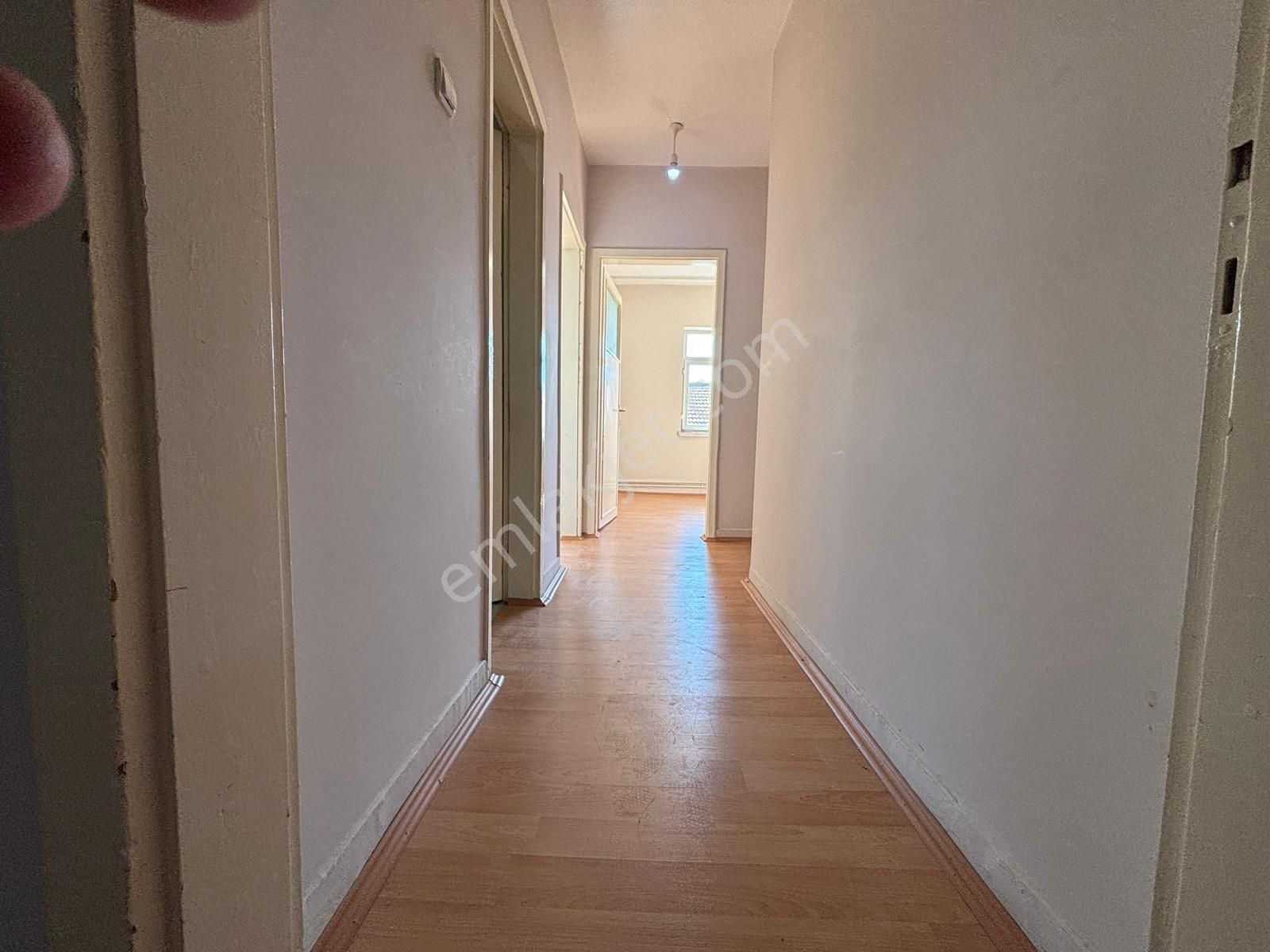 Kuttaş'tan Cebeci Şht. İsmail Kılıç Sokakta Bakımlı 3+1 Kiralık - Görsel 18