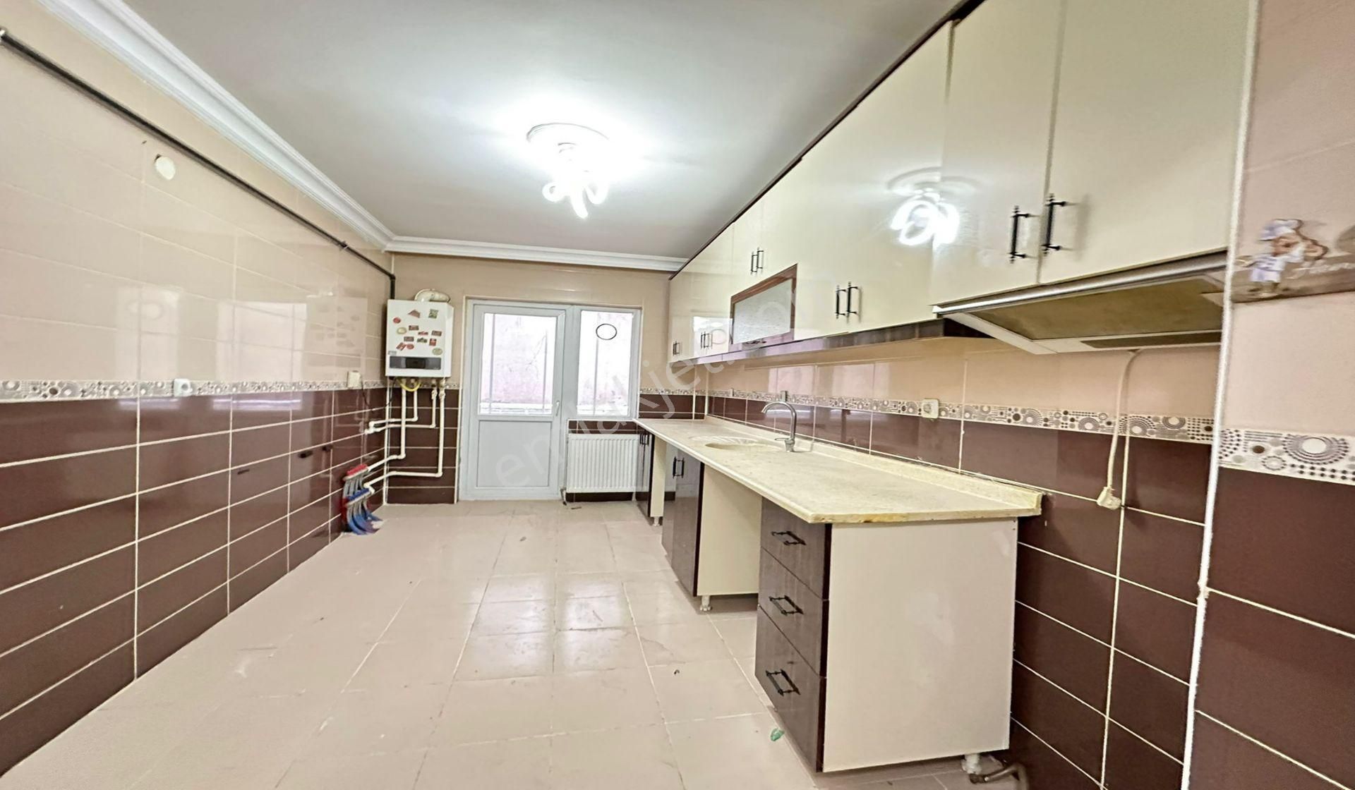 Ataparkda Yeni Binada Katta 3+1 Asansörlü Full Yapılı Masrafsız - Görsel 4