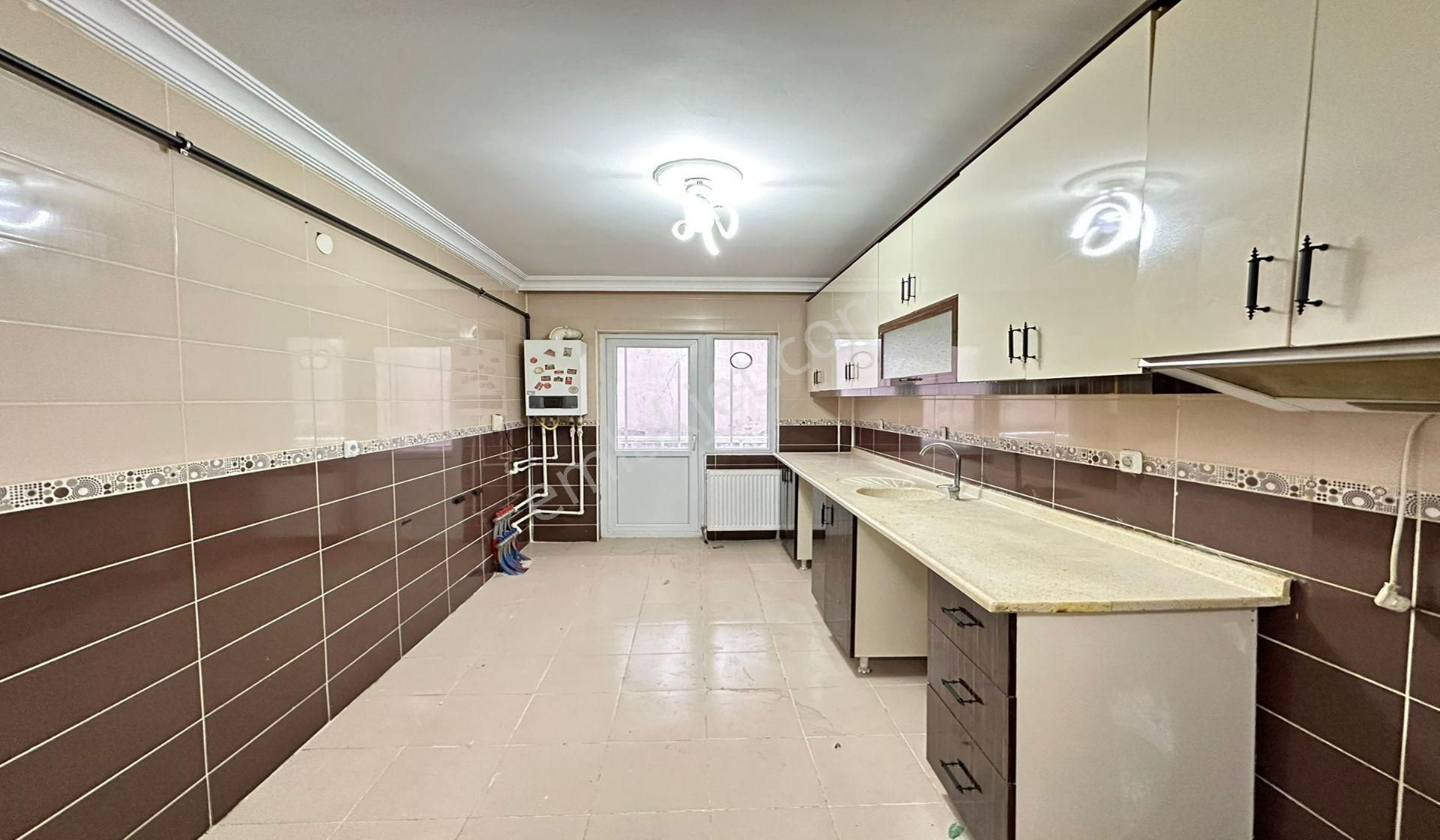 Ataparkda Yeni Binada Katta 3+1 Asansörlü Full Yapılı Masrafsız - Görsel 6