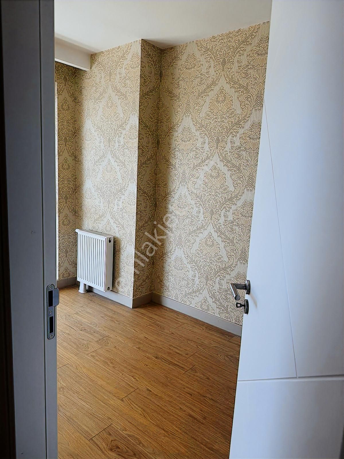 Alizeden Sefaköy İnönü De Yeni Bina Kısa Kat Özel Deko Boş - Görsel 16