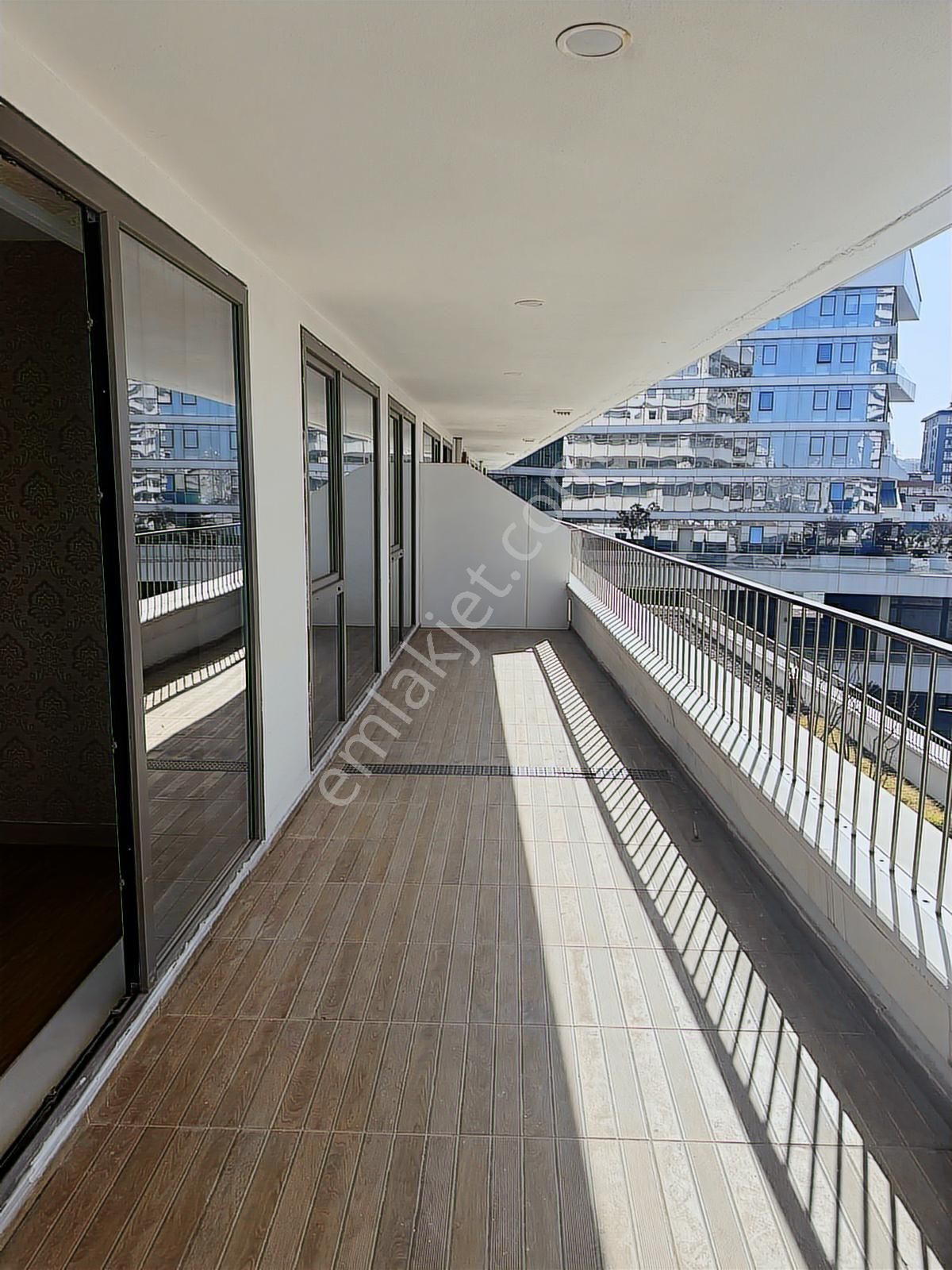 Alizeden Sefaköy İnönü De Yeni Bina Kısa Kat Özel Deko Boş - Görsel 29