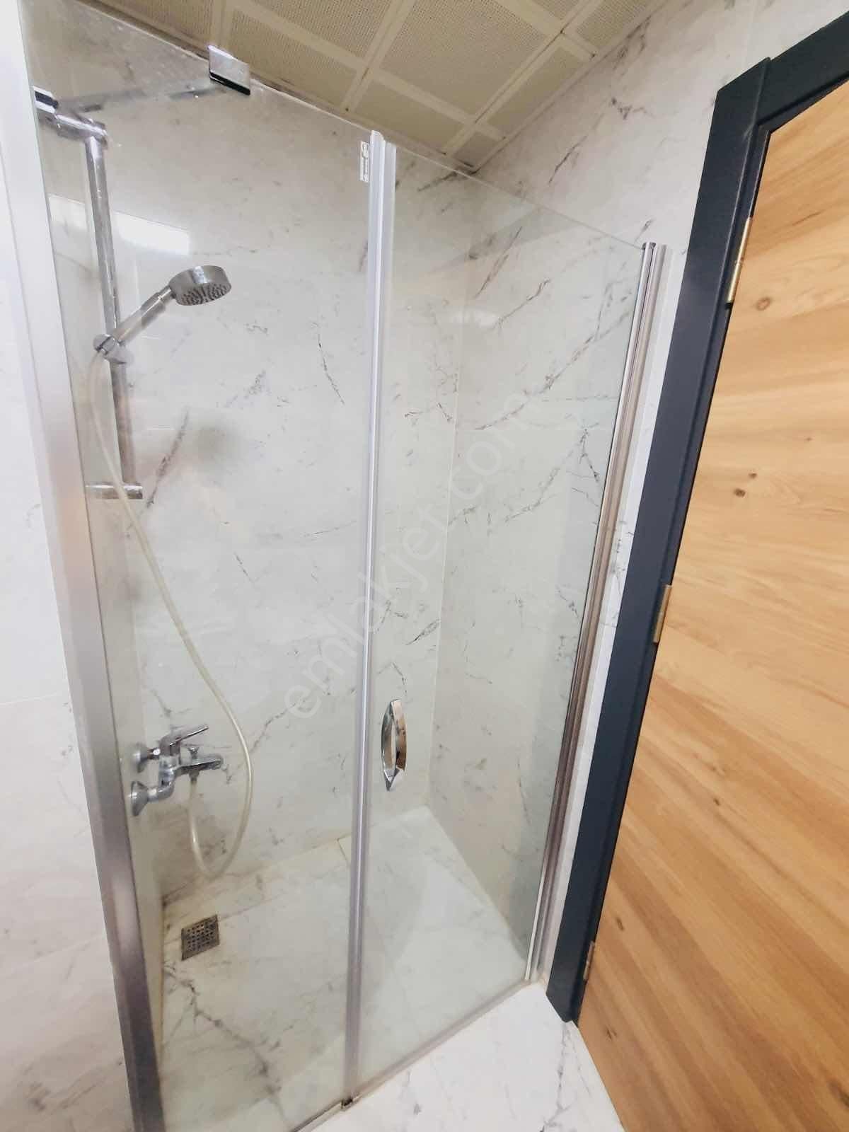 Antalya En Gözde Projesinde Site İçi Cephe 12.kat Eşyalı 1+1 - Görsel 32