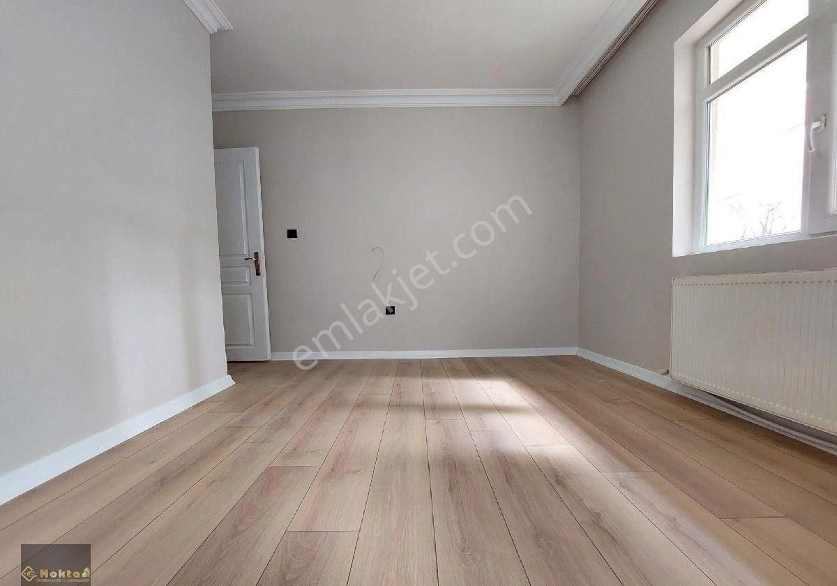 Etimesgut Elvanda Y.giriş 115m2 Yenilenmiş Masrafsız Satılık Boş 3+1 Daire - Görsel 15