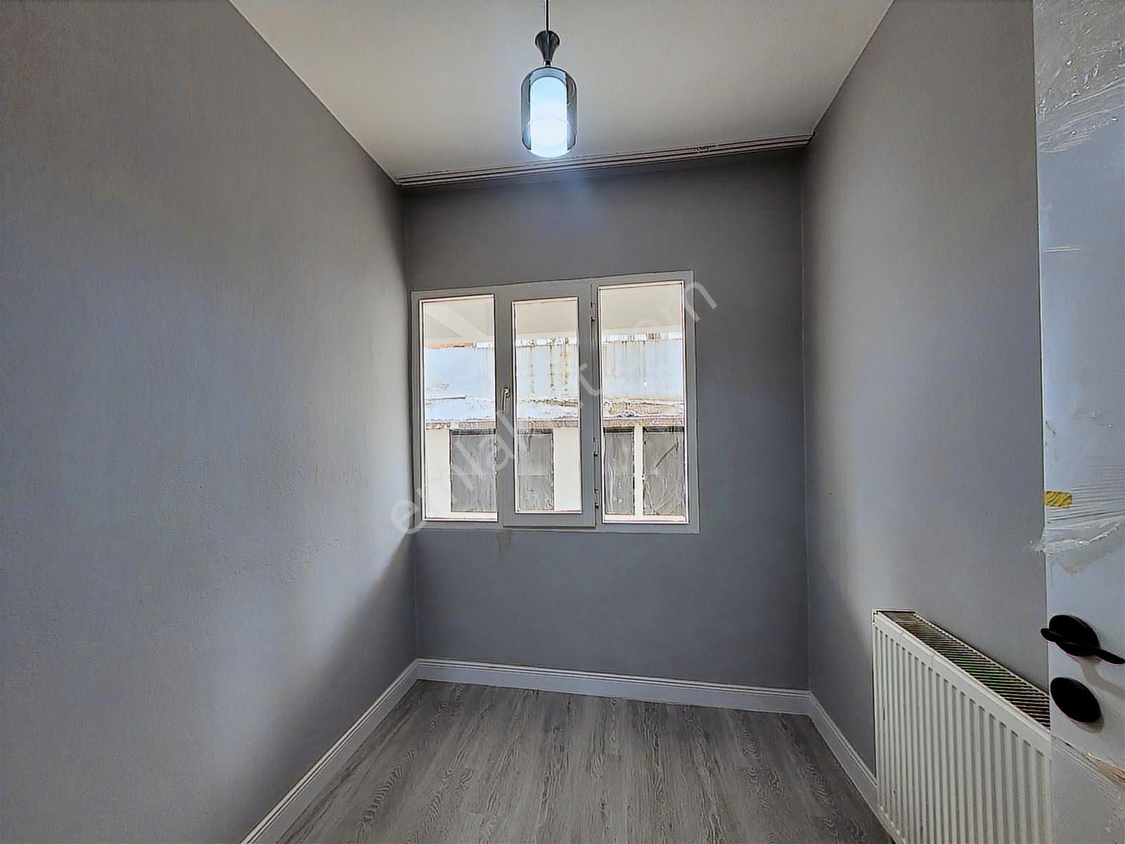 Buca Belediyesi Yakını 3+1 Kiralık Daire - Görsel 6