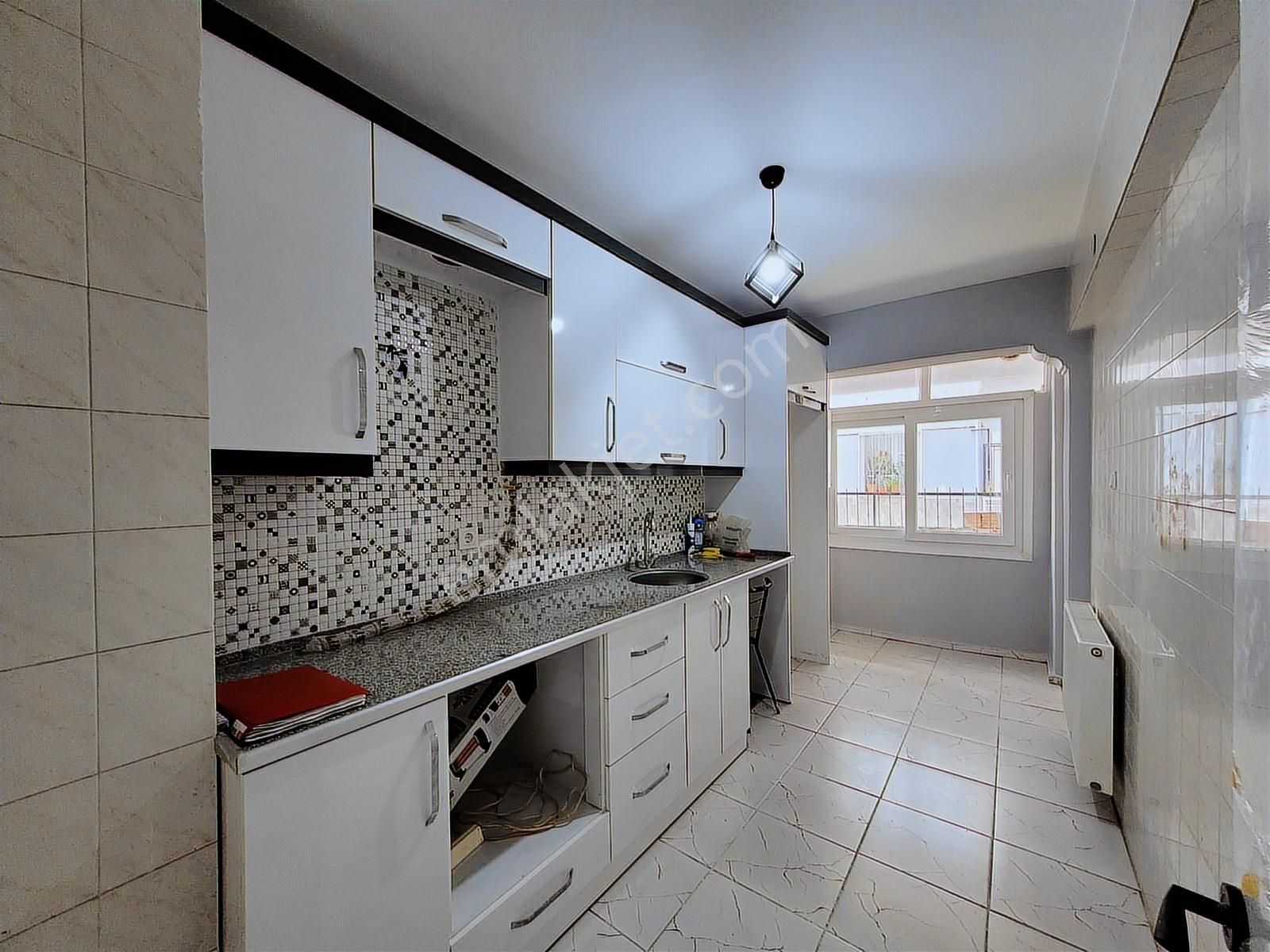 Buca Belediyesi Yakını 3+1 Kiralık Daire - Görsel 10