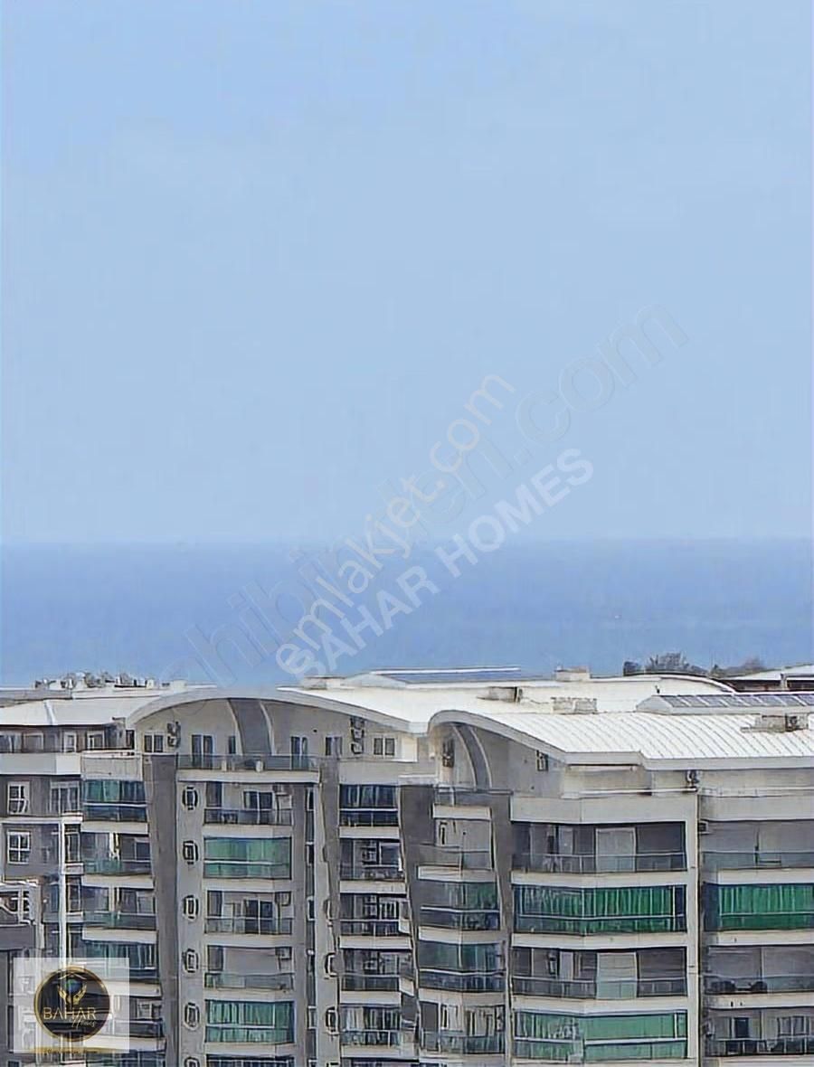 Merkezi Konumda Full Deniz Manzaralı Harika Yatırımlık Daire