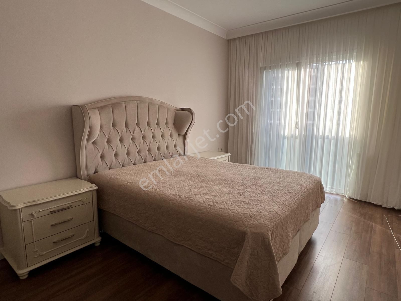 Tuzla’nın Prestijli Projesinde Peyzaj Ve Havuz Cepheli, Full Eşyalı 2+1 Kiralık Daire - Görsel 7