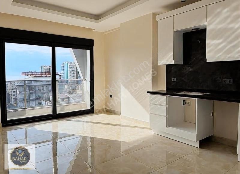 Denıze 200 Metre Lüks Site İçi Acil Satilik Daire - Görsel 9