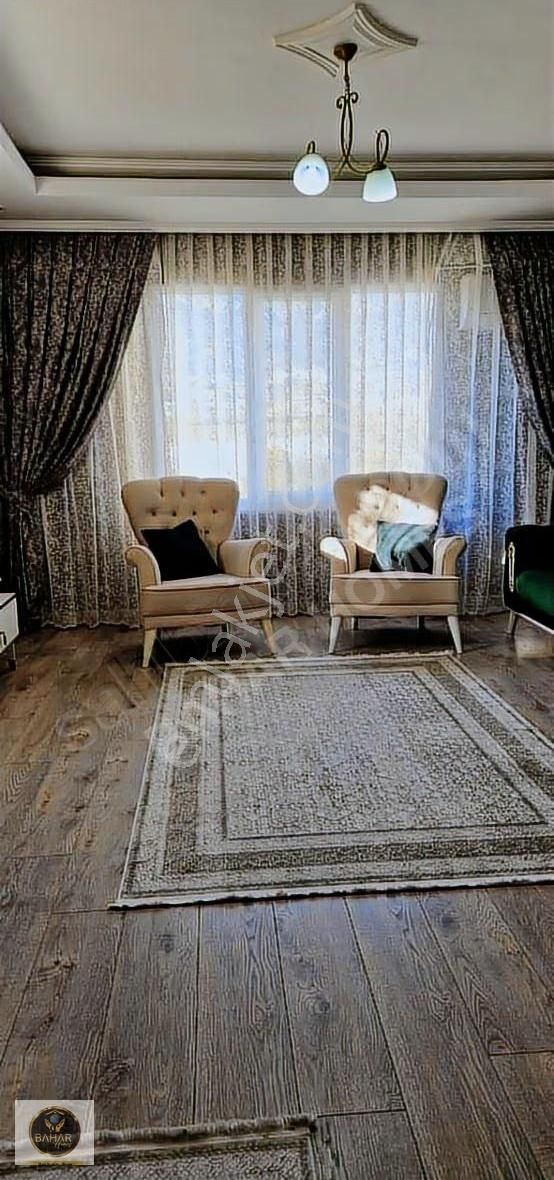Çok Geniş Ferah Acil Satilik Yatırımlık Daire - Görsel 11