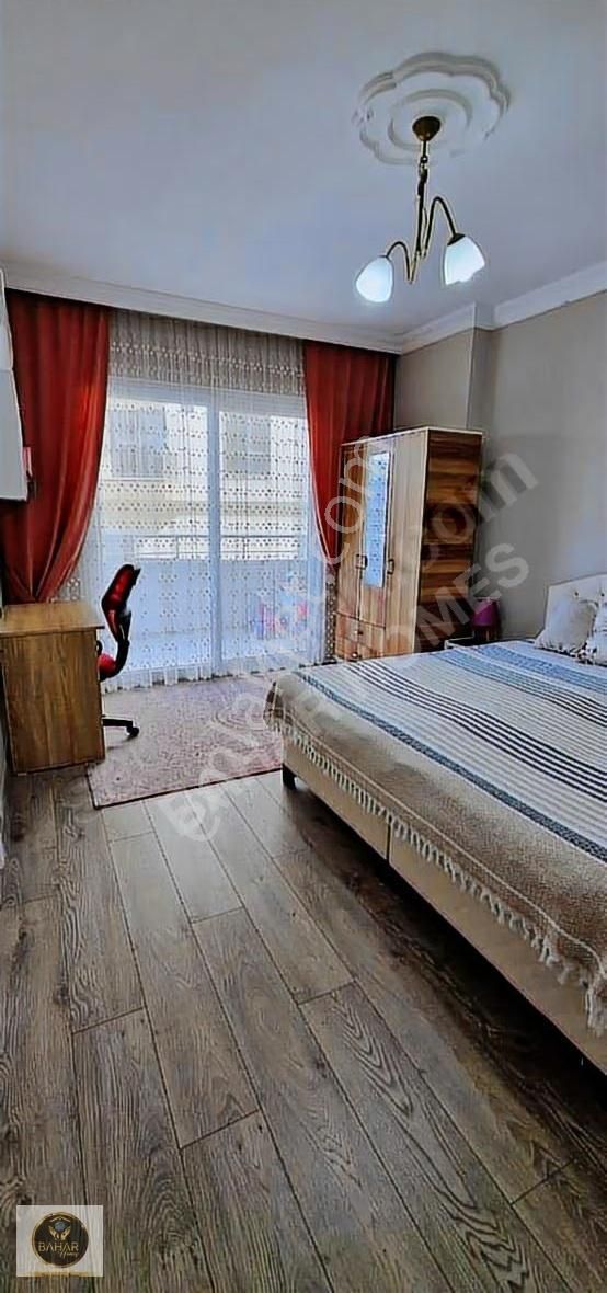 Çok Geniş Ferah Acil Satilik Yatırımlık Daire - Görsel 19