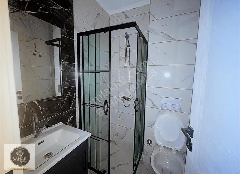 Denıze 100 Metre Üniversite Bölgesi Kıraya Verirken Ve Satarken - Görsel 7