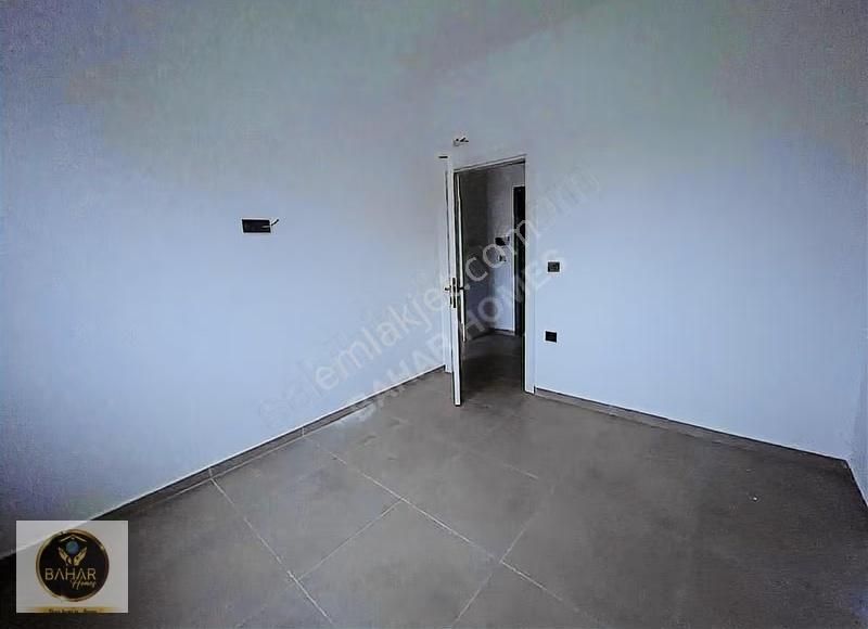 Denıze 100 Metre Üniversite Bölgesi Kıraya Verirken Ve Satarken - Görsel 10