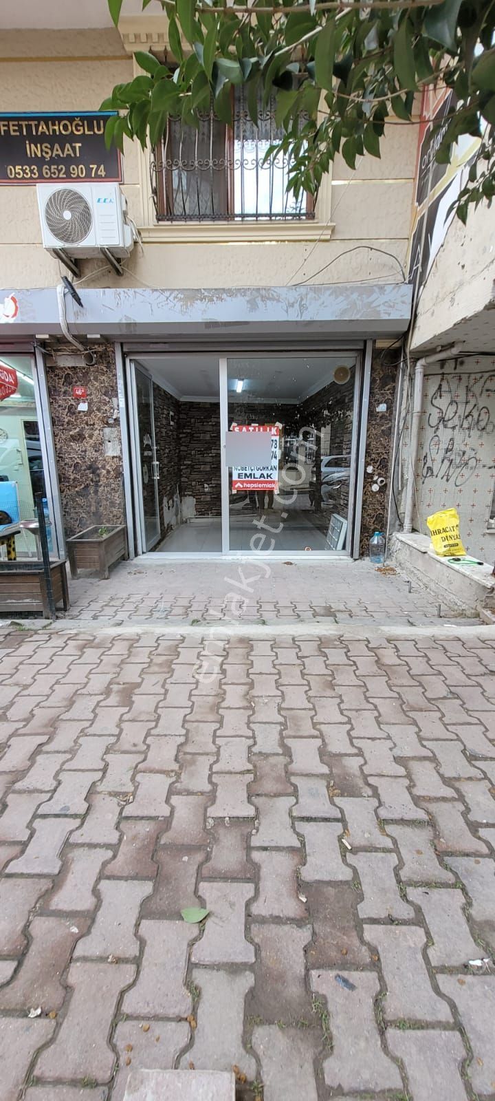 S.evler Yeni Devlet Hast.yakini Yeni Binada 10m2 Düzgiris Kiralik Dükkan