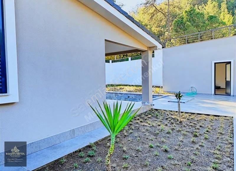566 M² Arsa İçinde 4+1 Lüks Villa Müştemilatlı-havuzlu - Görsel 8