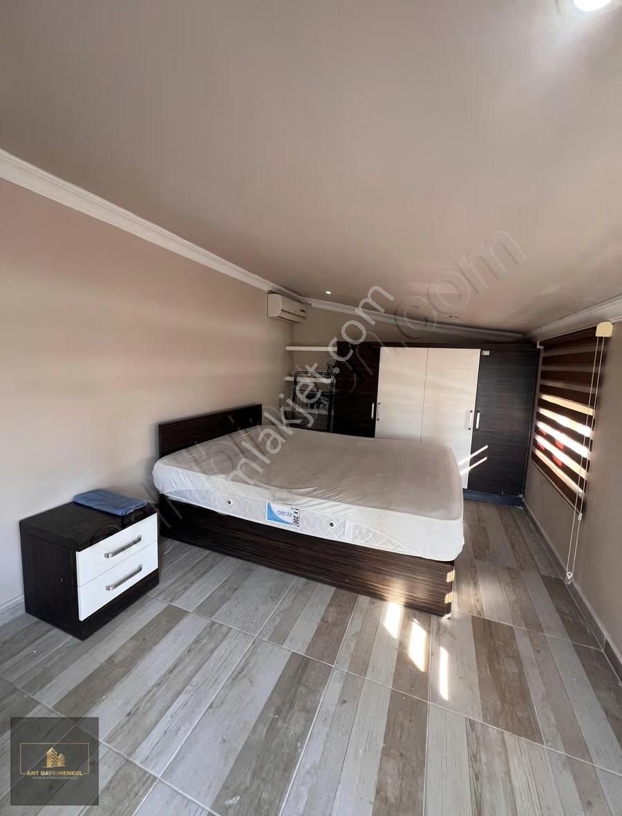 Kültür Kafeler Arkası Lüks Eşyalı Çatı Kati - Görsel 14