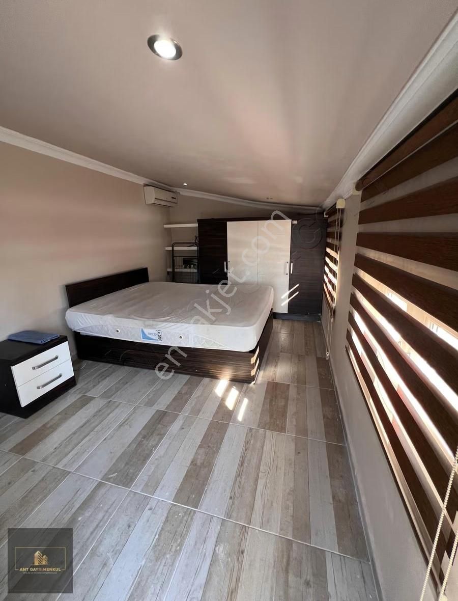 Kültür Kafeler Arkası Lüks Eşyalı Çatı Kati - Görsel 2