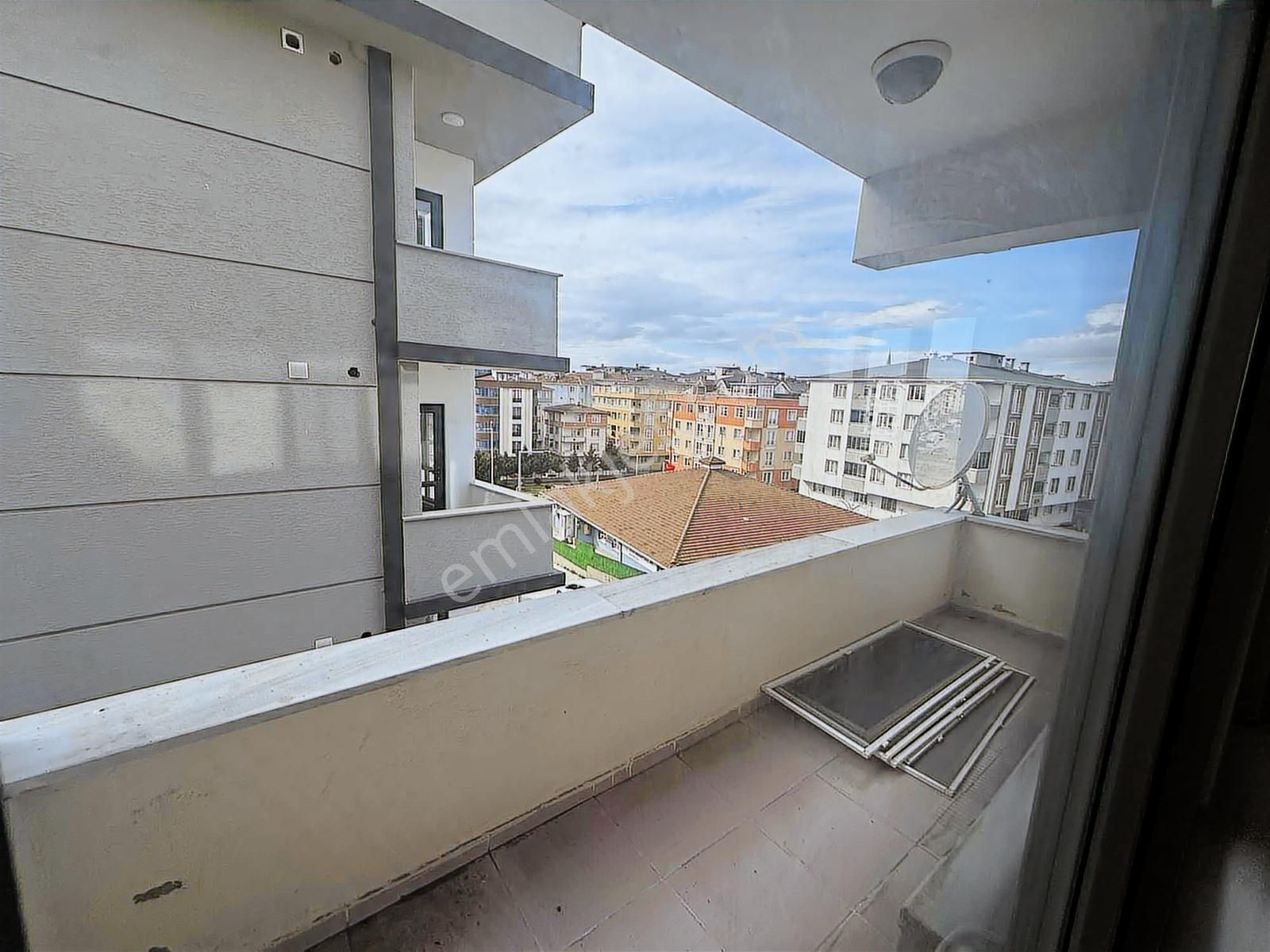 Fevzipaşa Mah Satılık Arakat 3+1 - Görsel 4