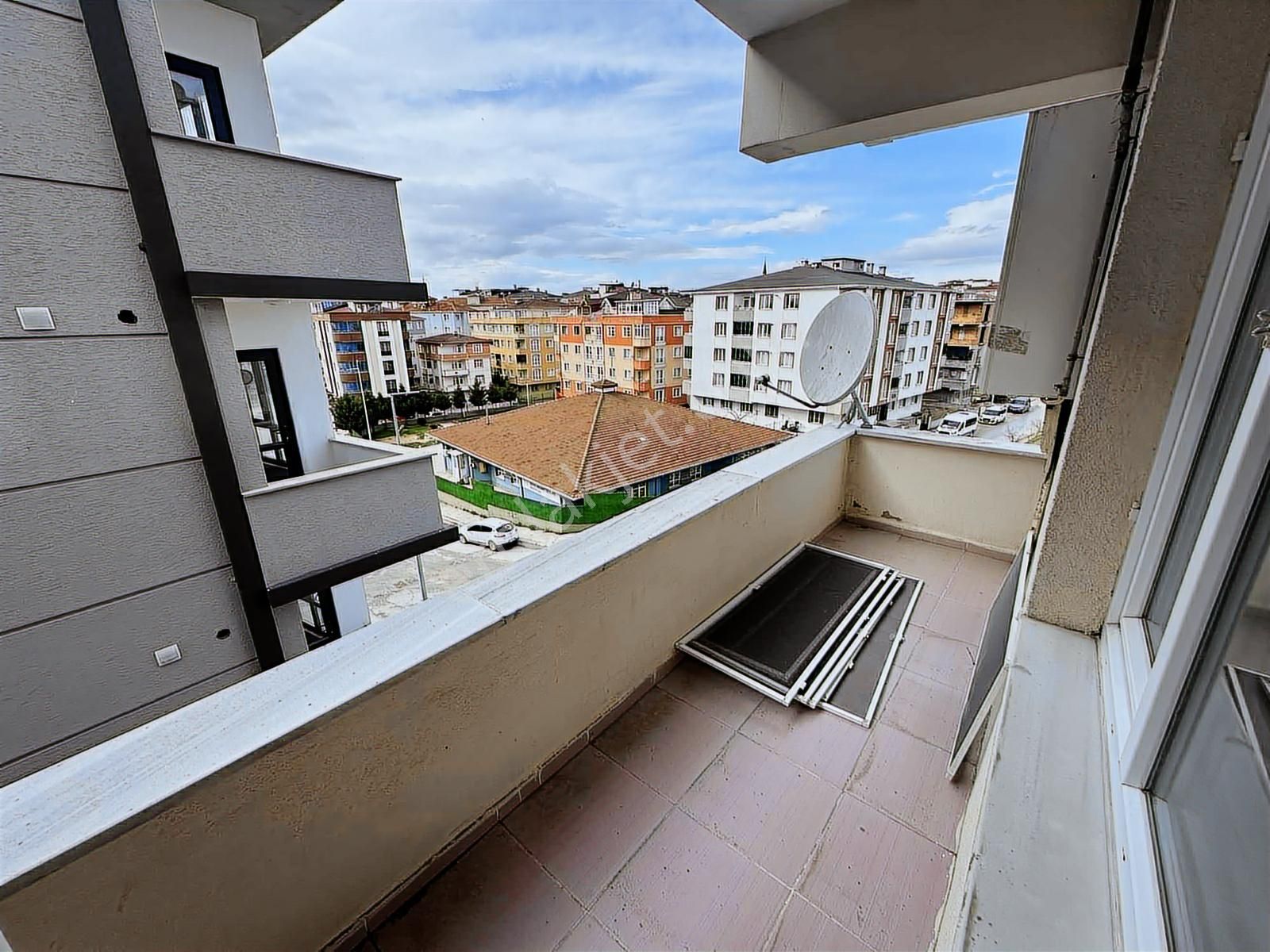 Fevzipaşa Mah Satılık Arakat 3+1 - Görsel 7