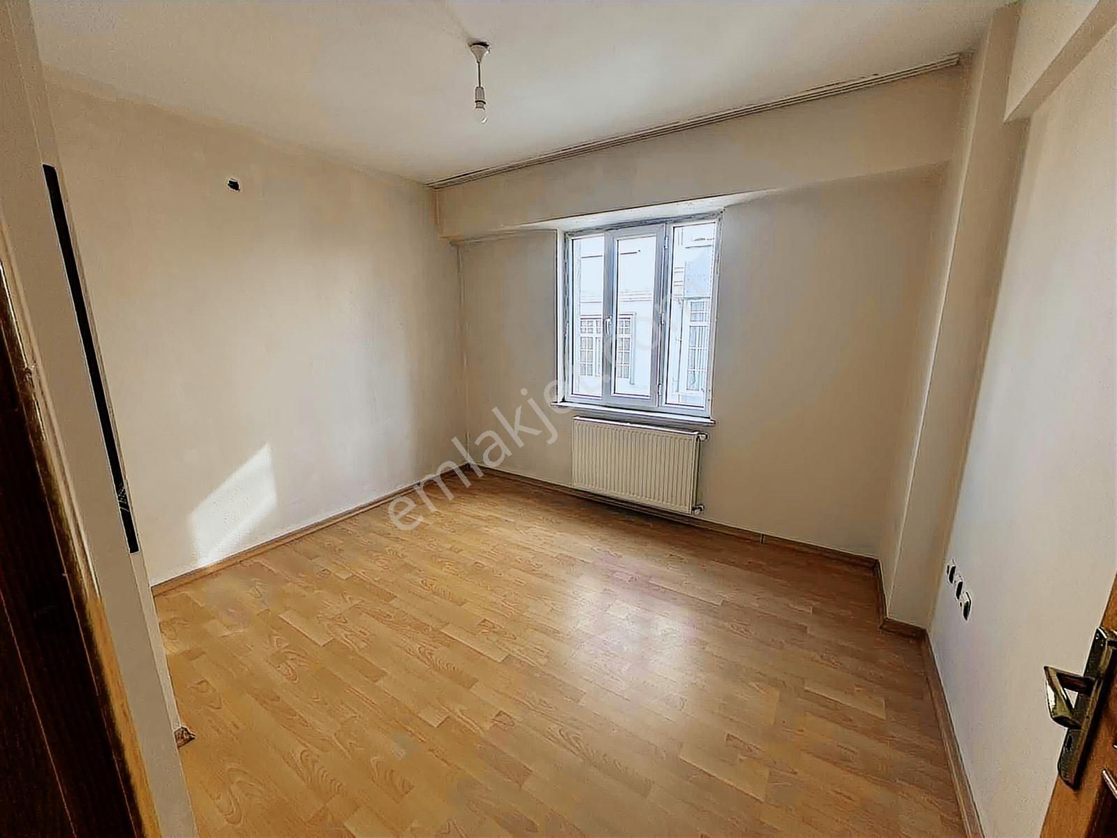 Fevzipaşa Mah Satılık Arakat 3+1 - Görsel 13