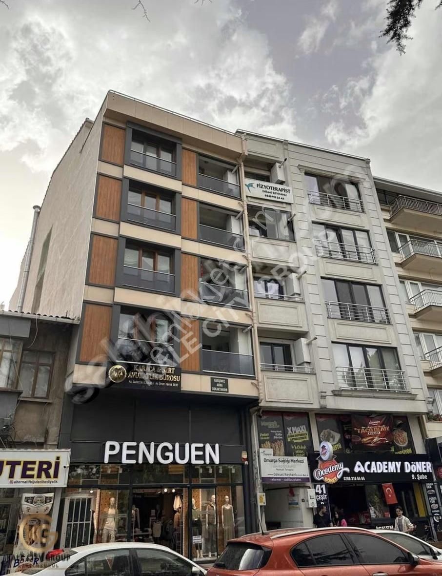 Biga Muammer Aksoy Cd. Üzeri Satılık 3+1 Dubleks Daire 210 M2 - Görsel 11