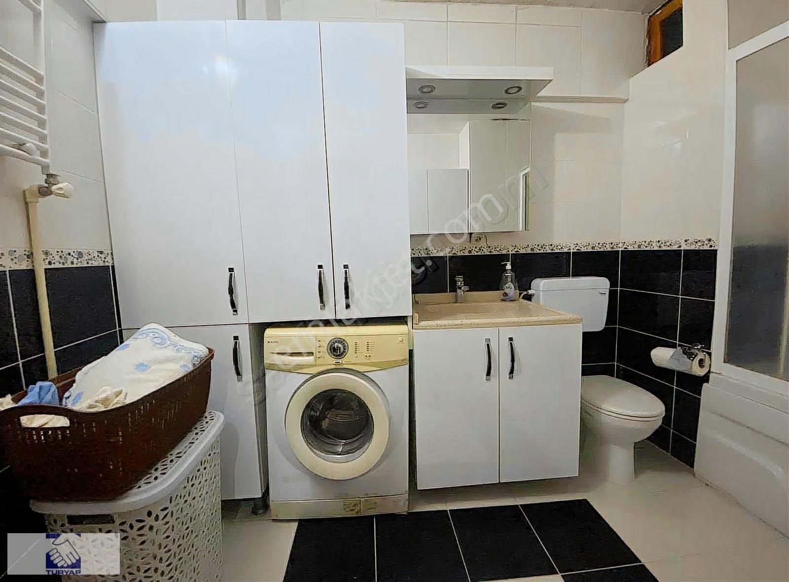 İstiklal Caddesinde Satılık 2+1 Daire - Görsel 15