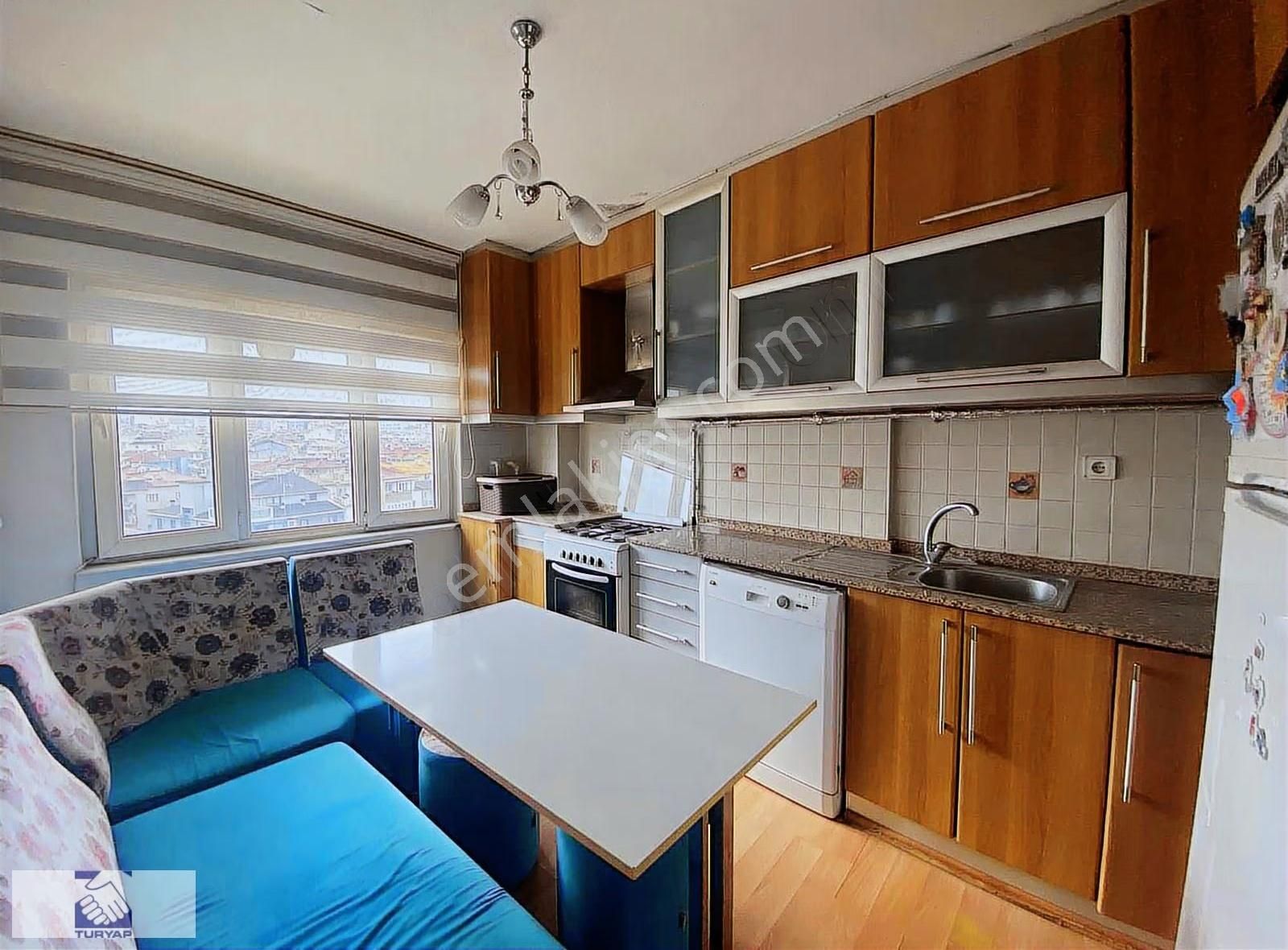 İstiklal Caddesinde Satılık 2+1 Daire - Görsel 11