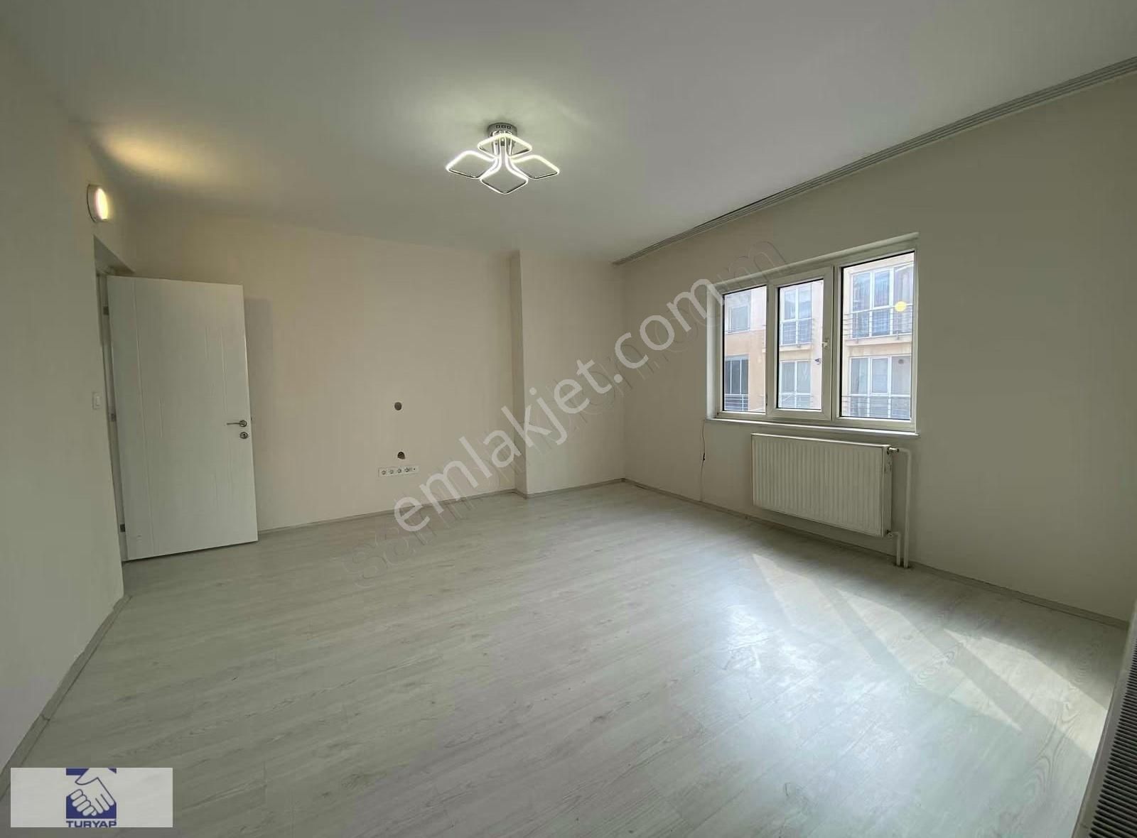 Topraklık Mahallesi'nde Satılık 2+1 Daire - Görsel 2