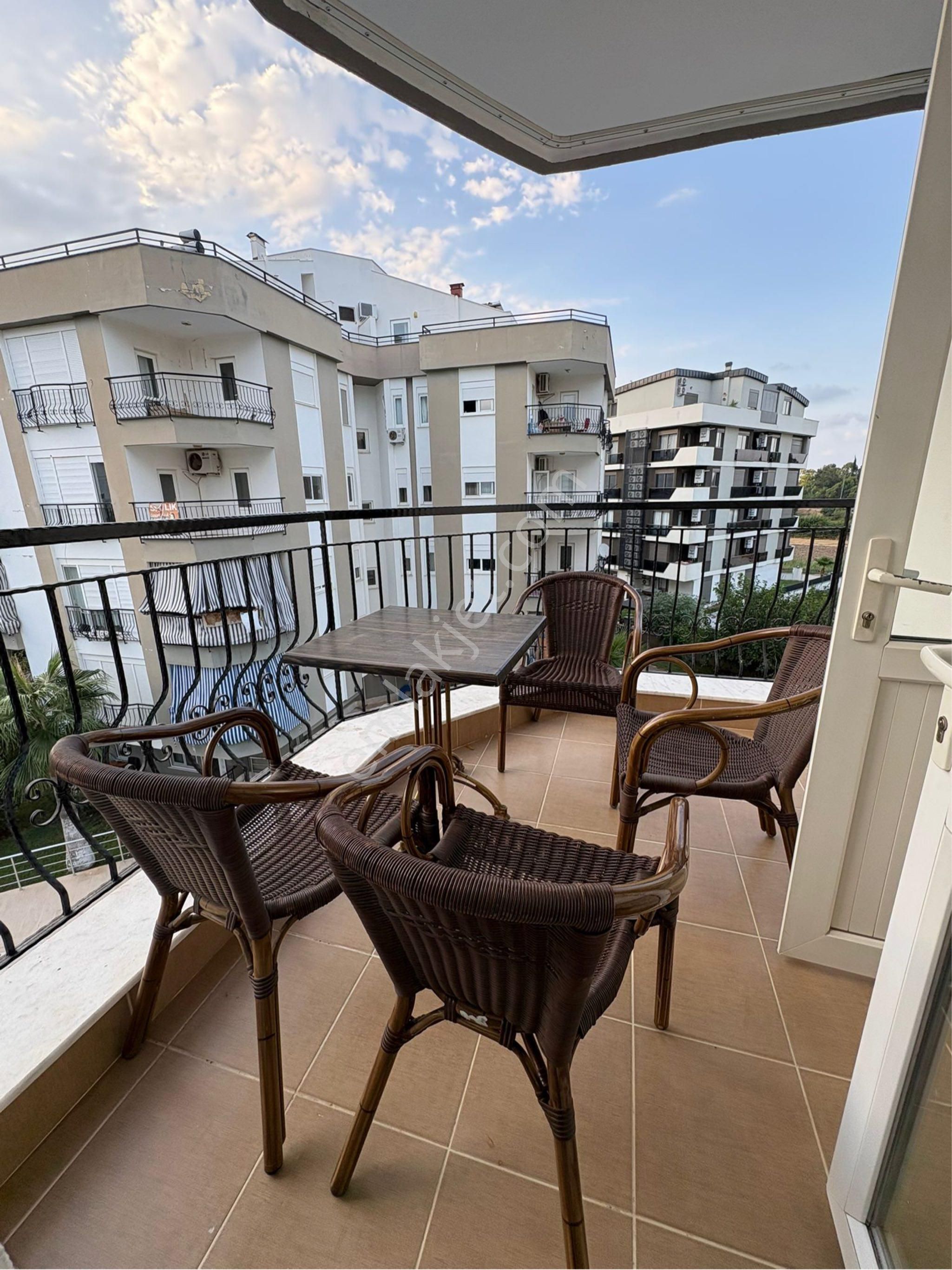 Antalya Konyaaltı Hurma Merkezde Sıte Içı Yüzme Havuzlu 110 Metre² Çok Genış 2 + 1 - Görsel 20