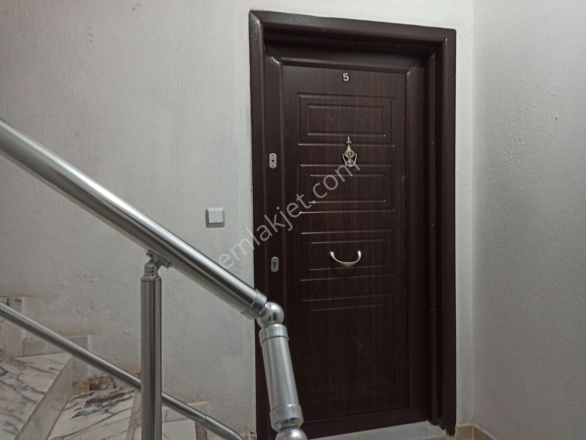 Didim Yeni Avm Yakını Ön Cephe 2+1 Eşyasız Sürekli Kiralık - Görsel 13