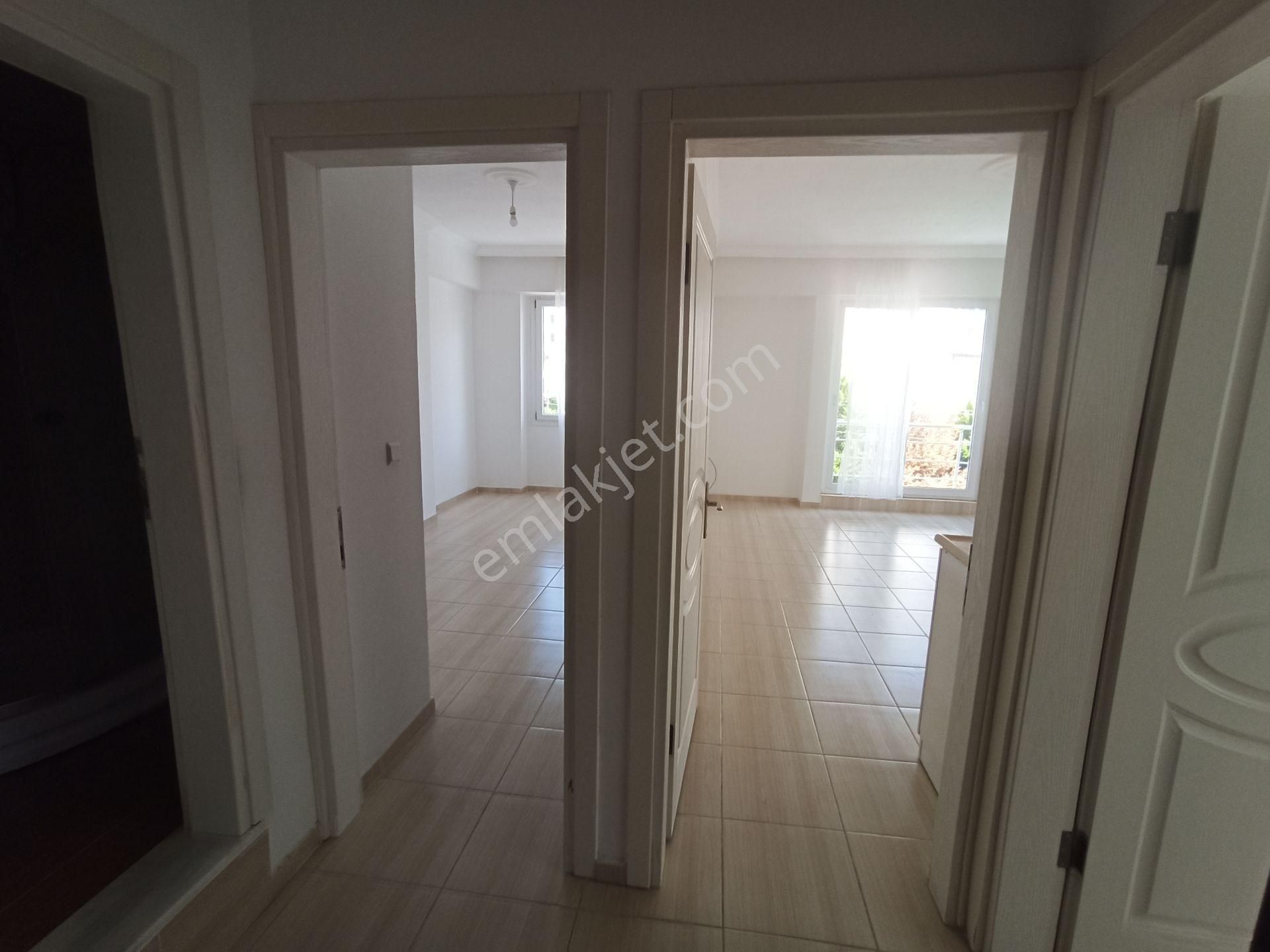 Didim Yeni Avm Yakını Ön Cephe 2+1 Eşyasız Sürekli Kiralık - Görsel 9