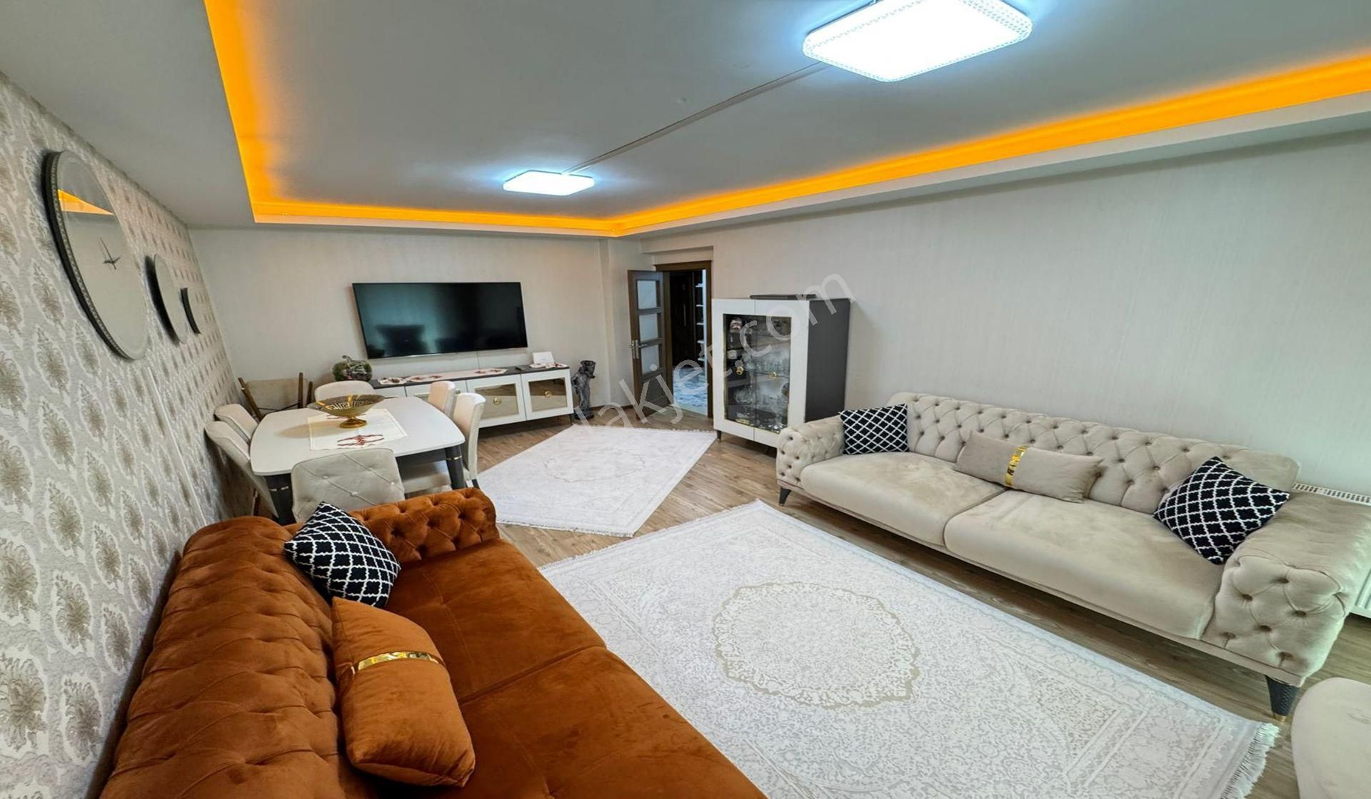 Ataparkda Geniş Balkonlu Yeni Bina Asansörlü 130m2 Geniş Daire - Görsel 7