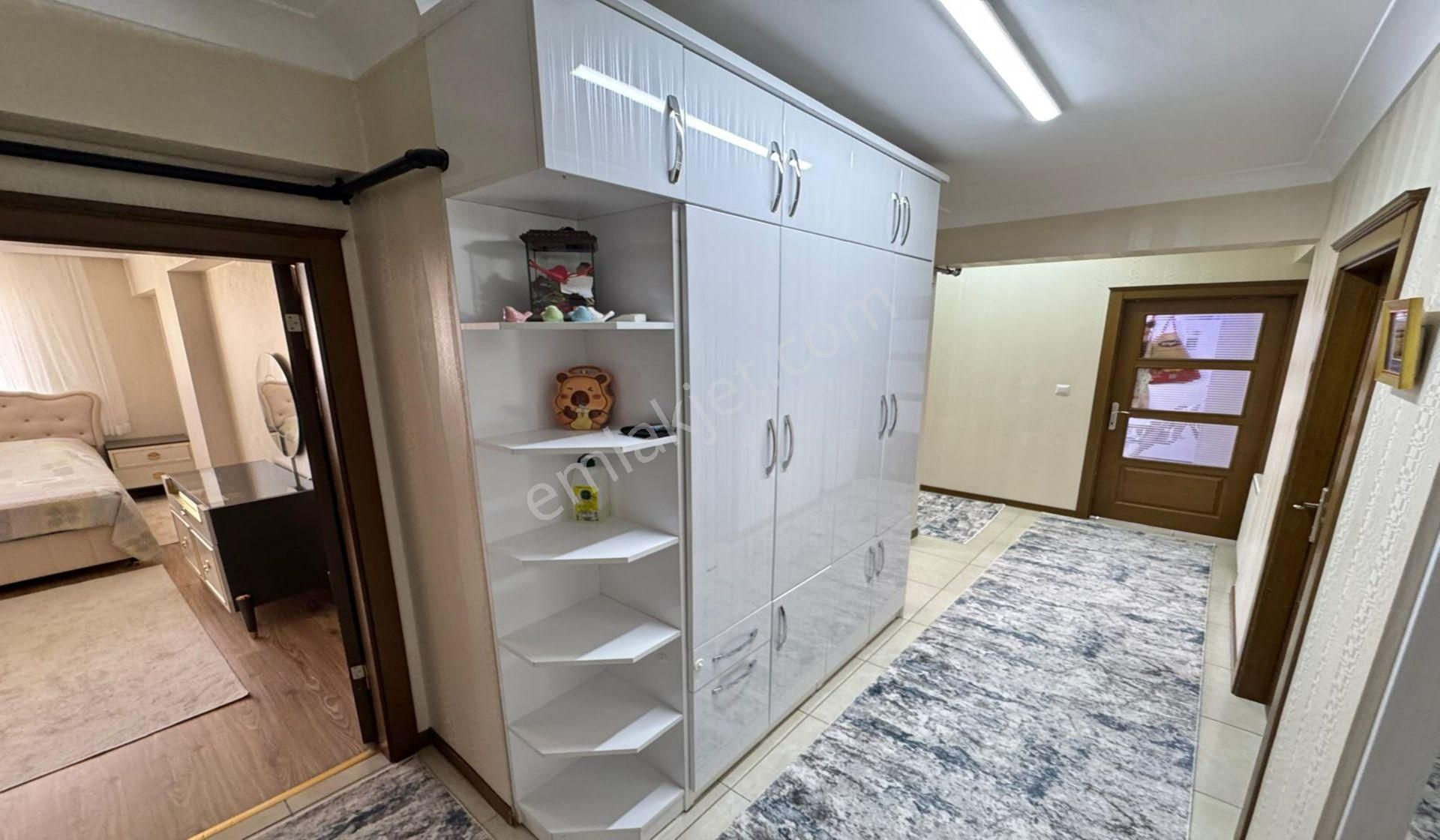 Ataparkda Geniş Balkonlu Yeni Bina Asansörlü 130m2 Geniş Daire - Görsel 22