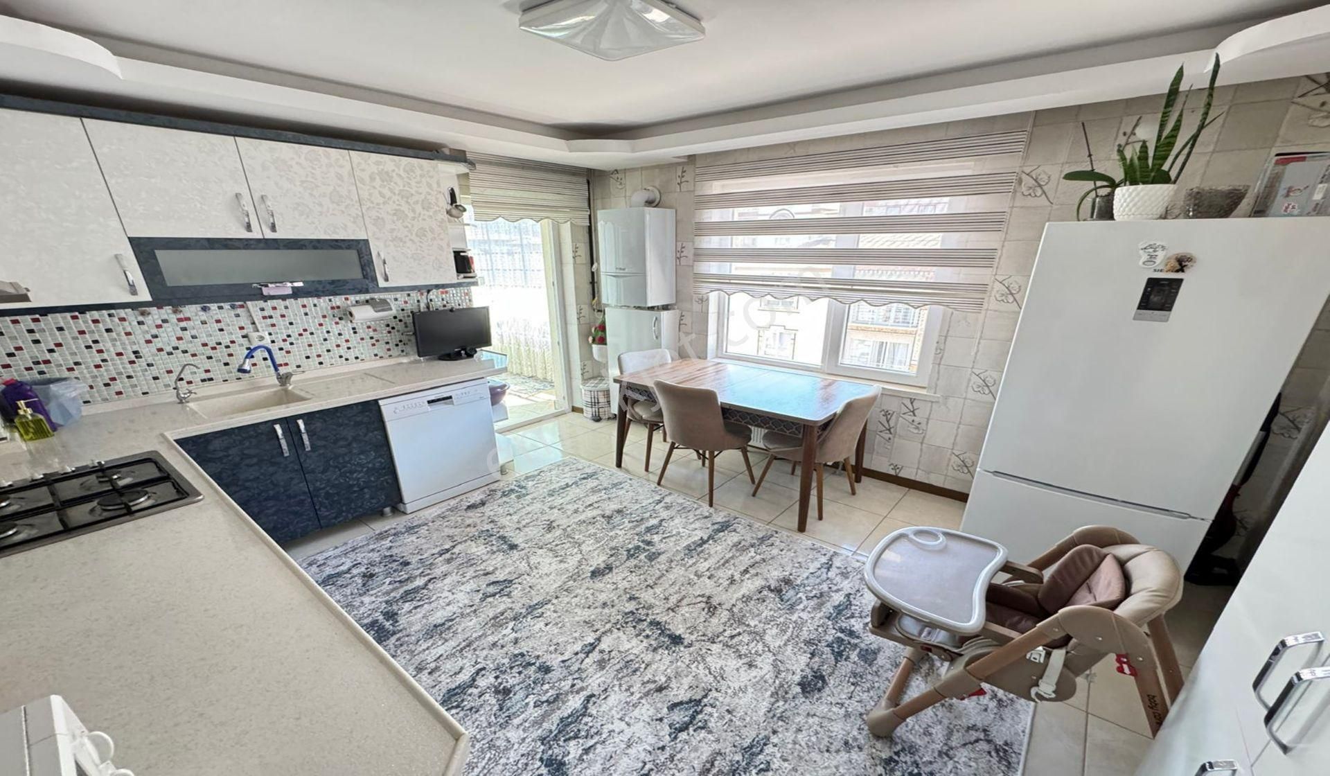 Ataparkda Geniş Balkonlu Yeni Bina Asansörlü 130m2 Geniş Daire - Görsel 2