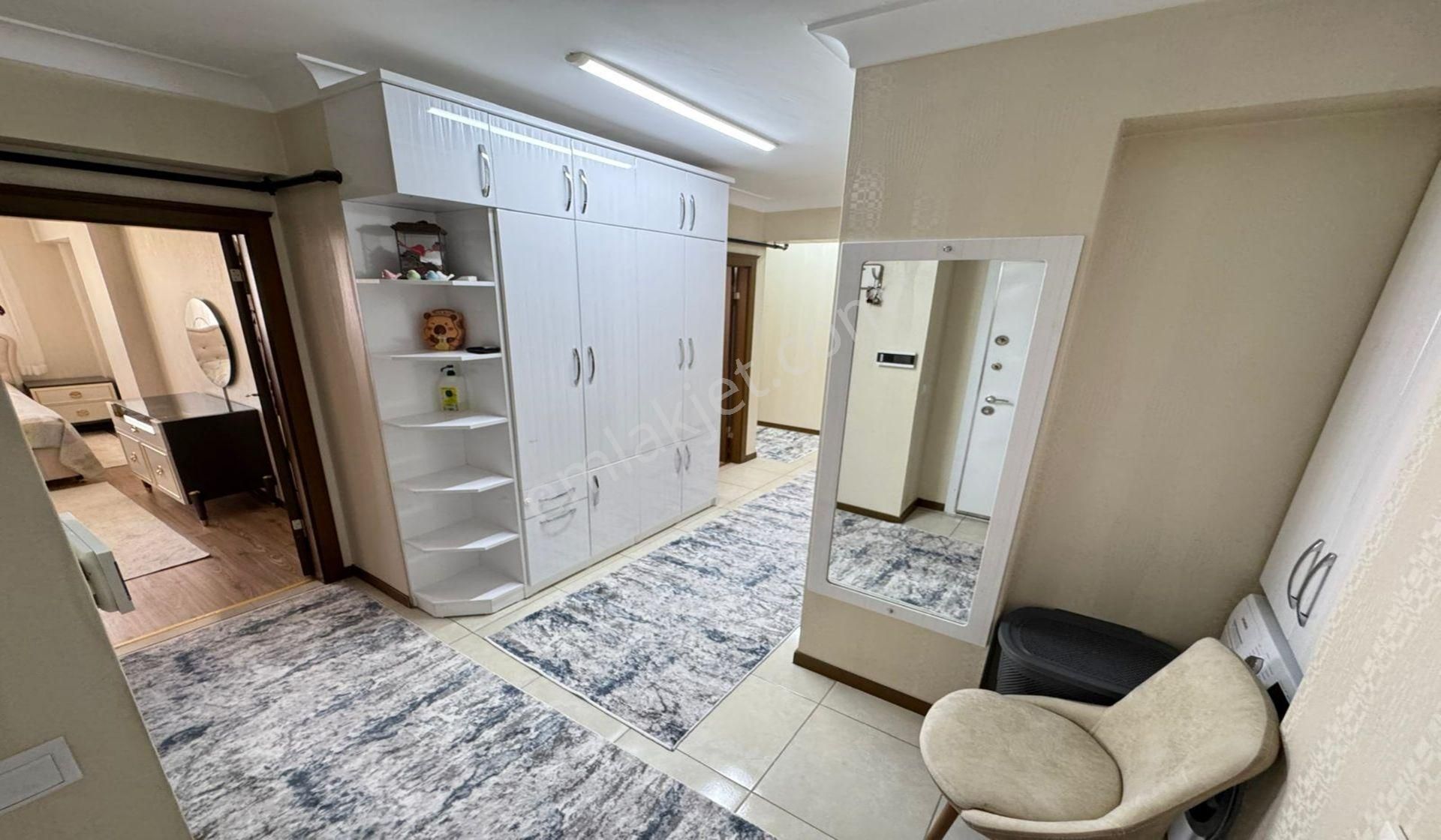 Ataparkda Geniş Balkonlu Yeni Bina Asansörlü 130m2 Geniş Daire - Görsel 17