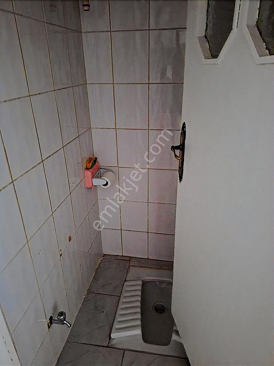 Hürriyette Kiralık 3+1 2.kat Daire - Görsel 16