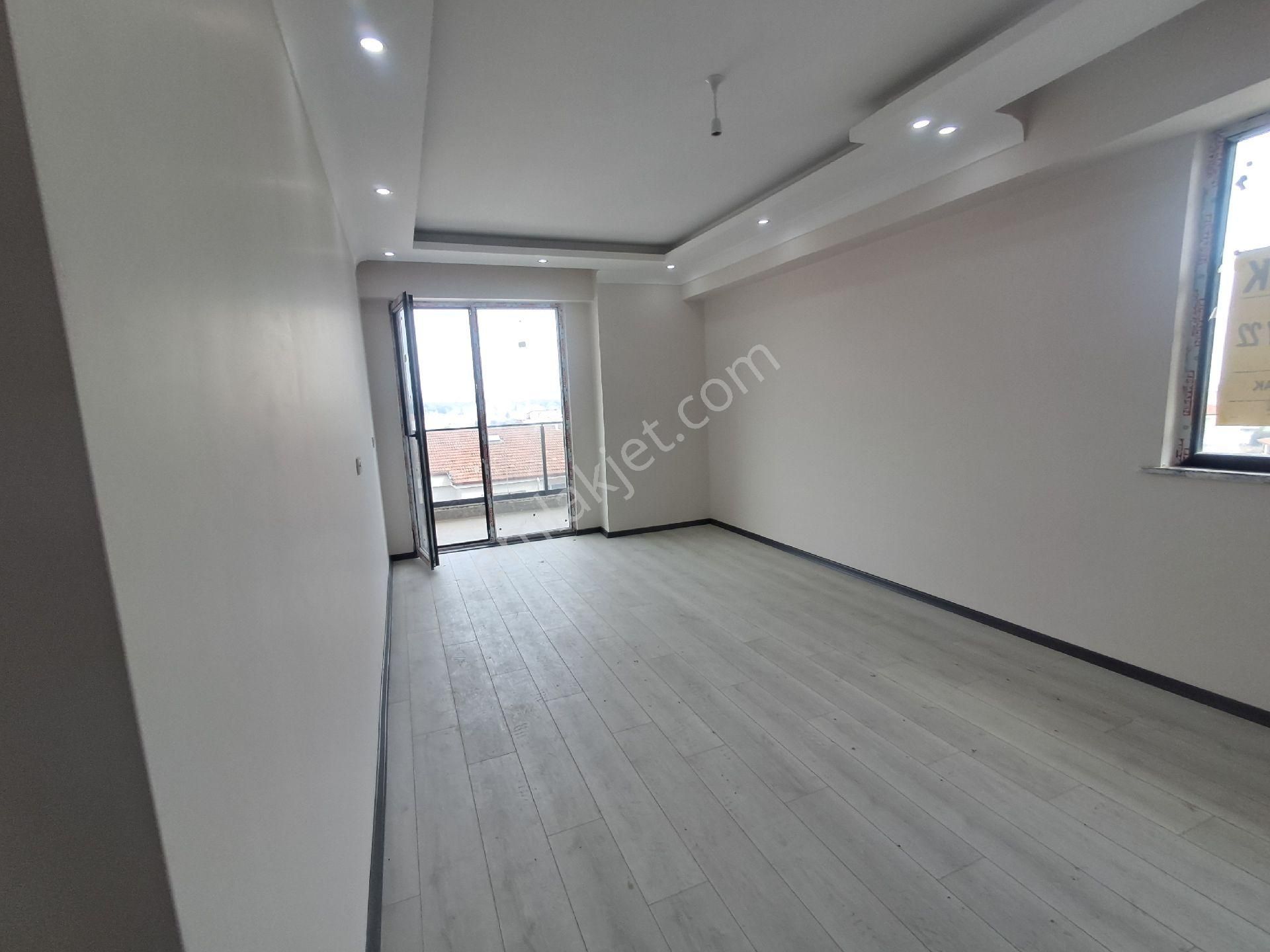 Tekirdağ Süleymanpaşa Ekşioğlundan Altınova Mah Satılık 2+1 - Görsel 5