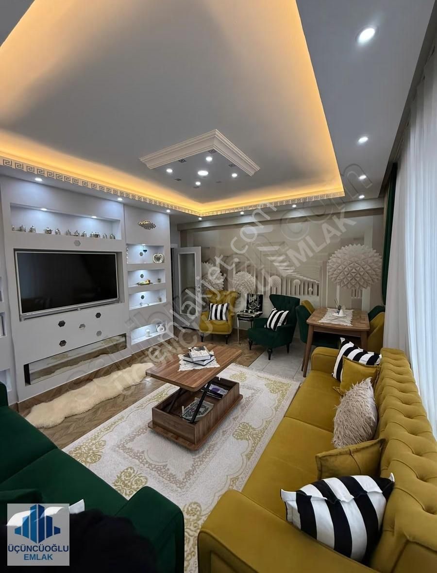 Bahçe Kullanımlı 2+1 Daire 65 M2 Brüt